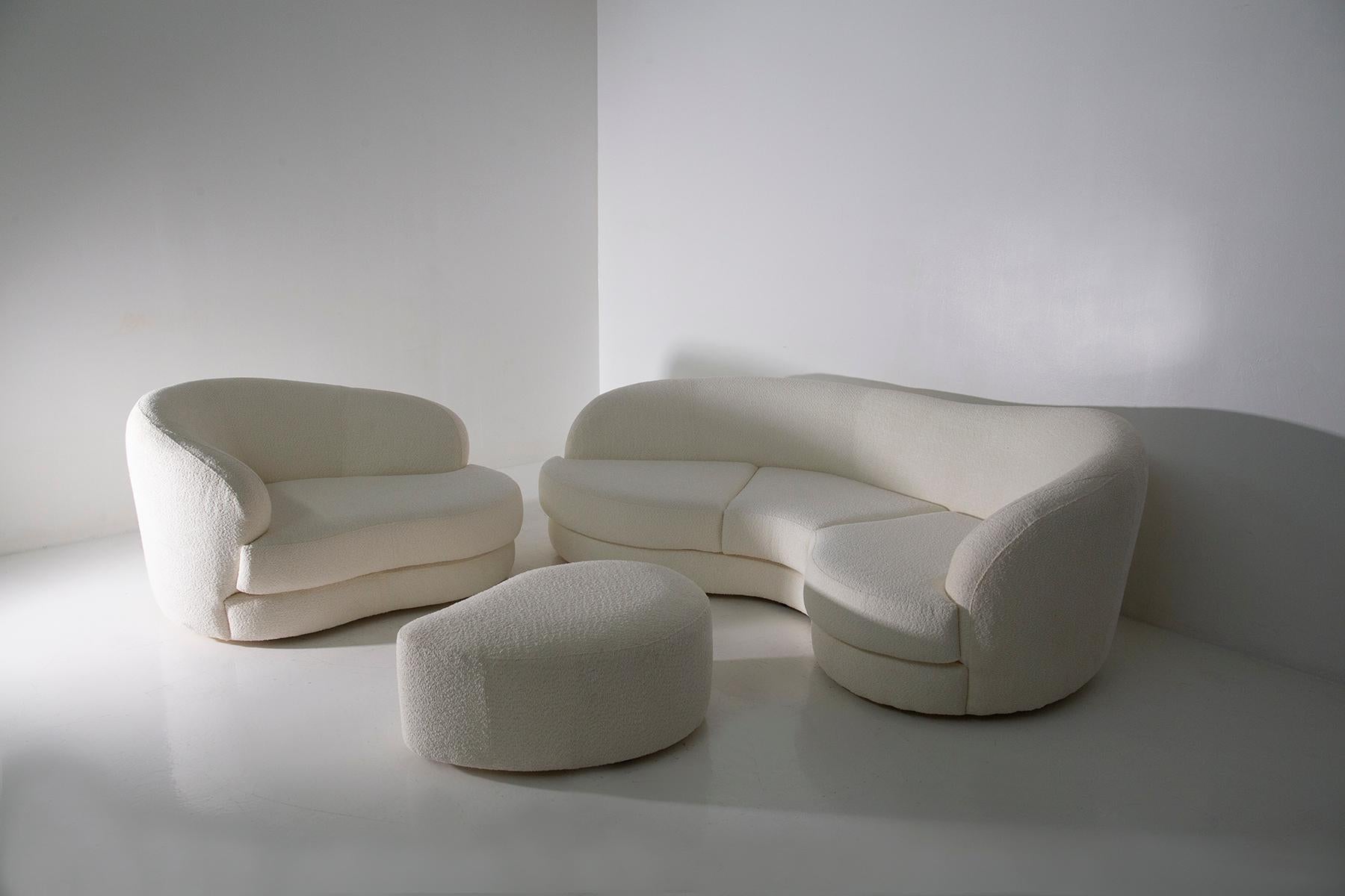 Vintage Italian lounge comprising white bouclé sofa, armchair and ottoman  In Good Condition In Milano, IT