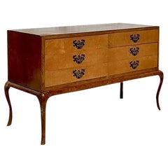 Commodes and Chests of Drawers