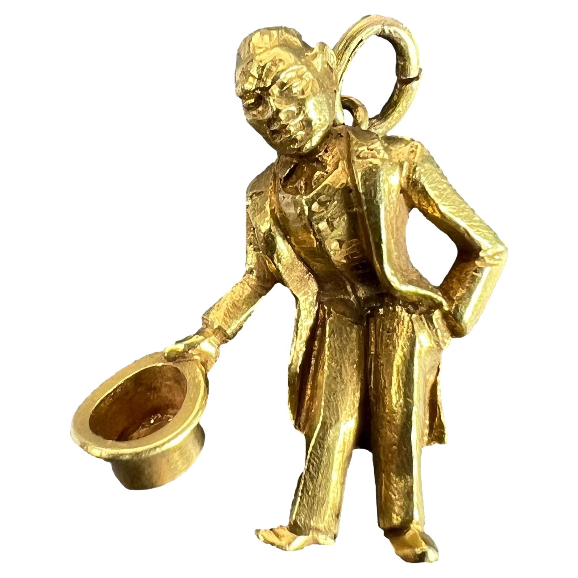 Ciondolo portafortuna in oro giallo 18 carati Vintage Italian Lucky Gobbo Hunchback Good Luck
