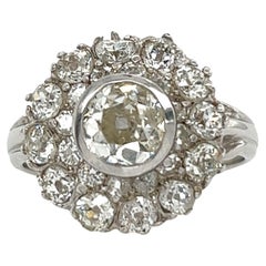 Bague grappe de diamants de fabrication italienne vintage, sertie de 2,37 carats de diamants victoriens