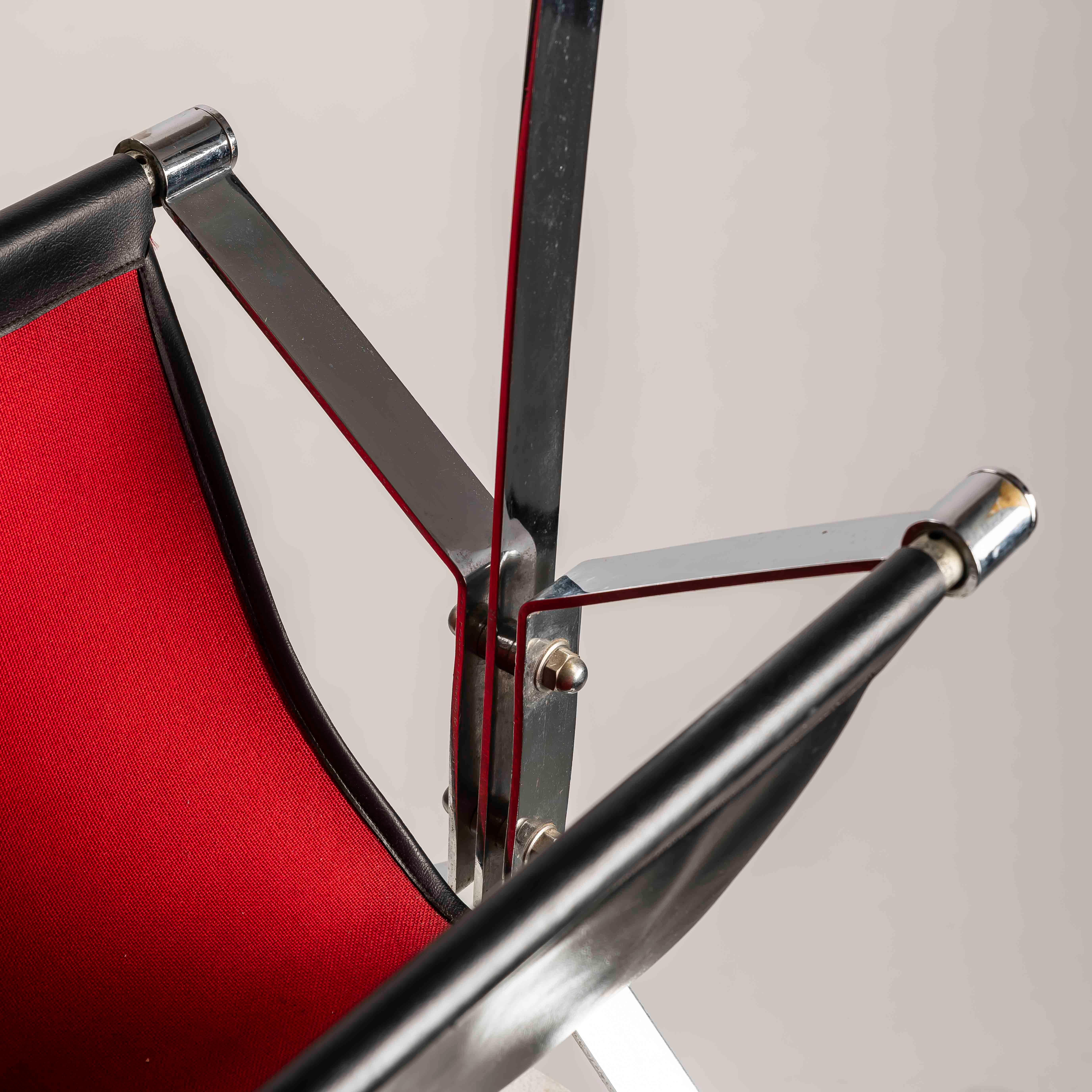 chrome folding magazine rack