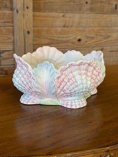 Vintage Italian Majolica Ceramic Clustered Shell Centerpiece Bowl