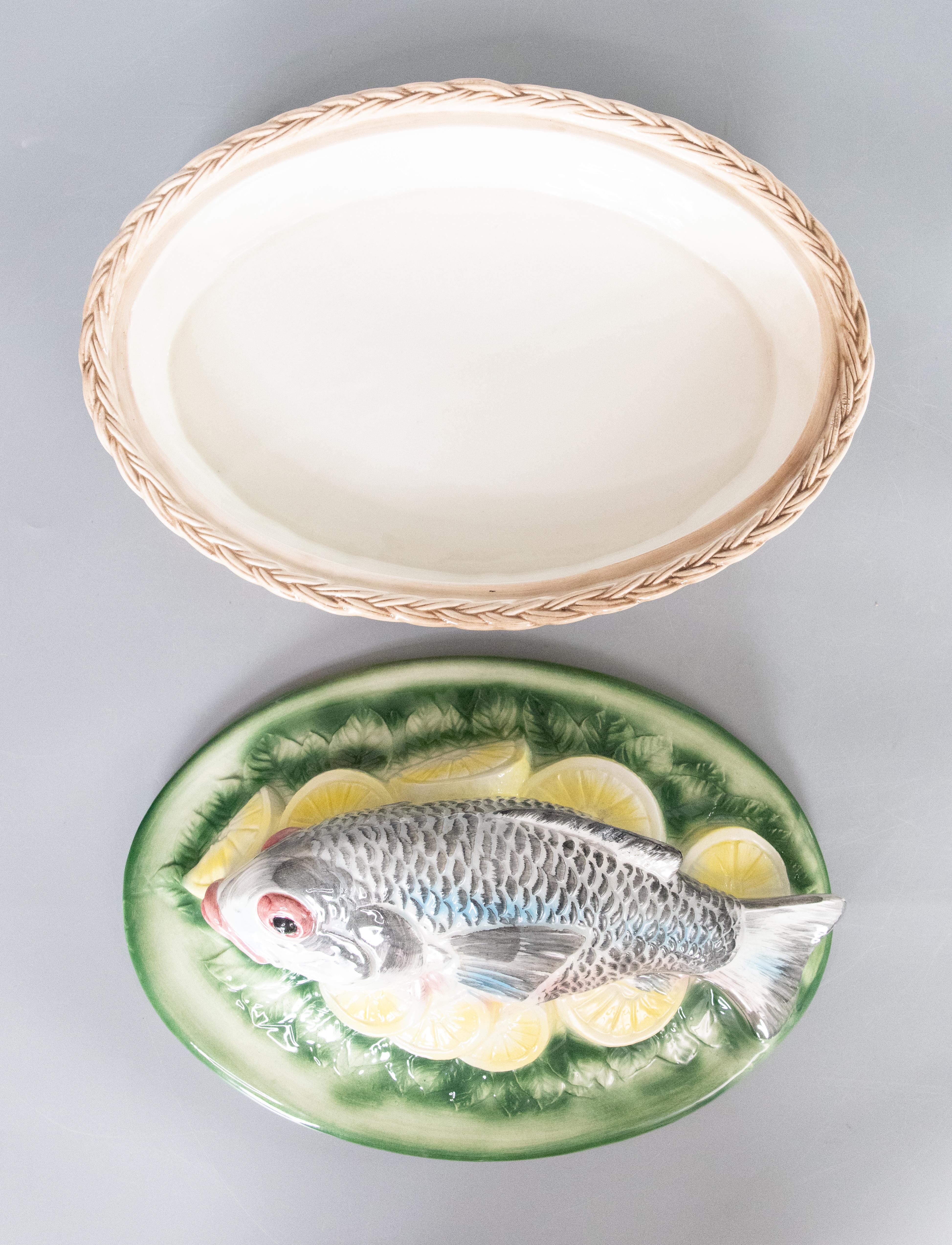 Vintage Italienisch Majolika Fisch Deckel Terrine Gericht Tafelaufsatz im Angebot 1