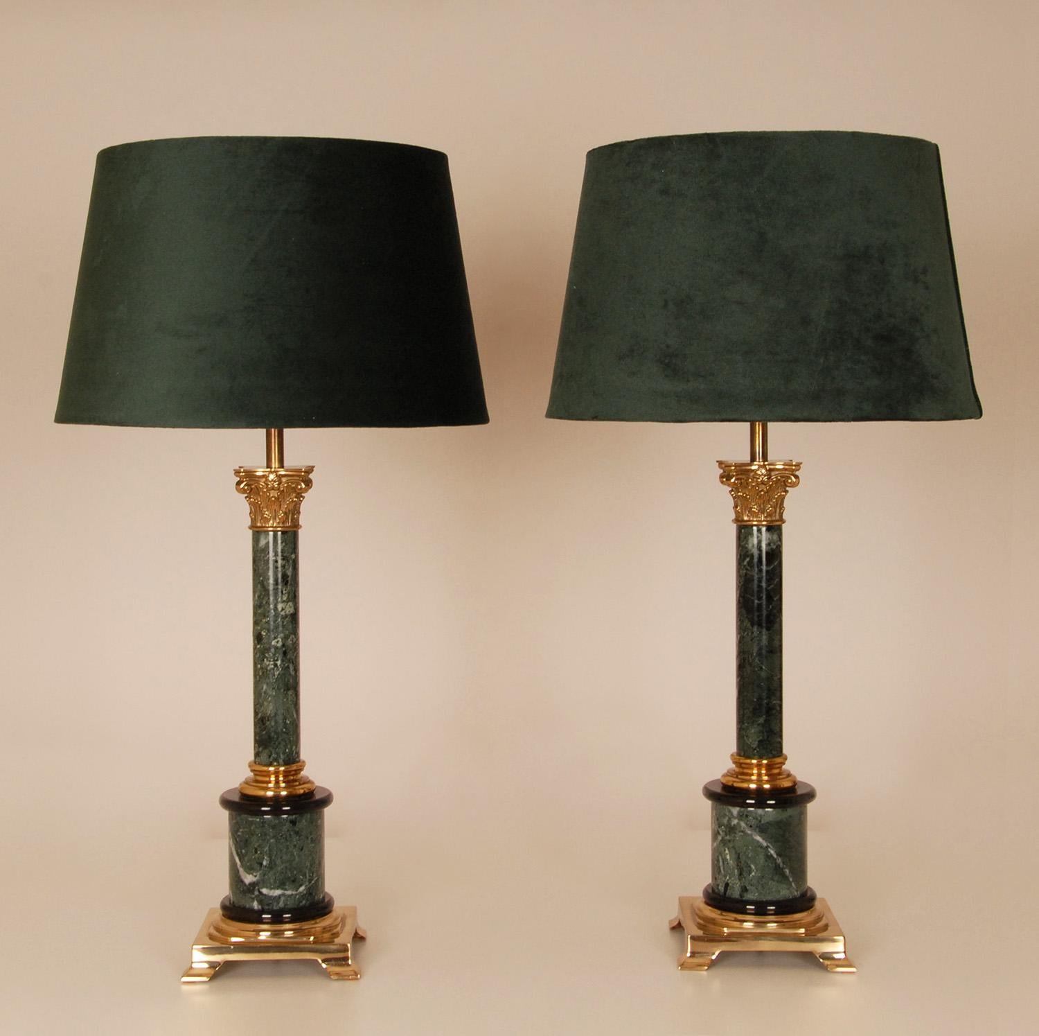 Vintage High end Italian green marble and gold gilded bronze corinthian column table lamps
Style: Napoleonic, Empire, Regency, Neoclassical, Antique, Vintage, classic table lamps
Design: In the manner of E.F. Caldwell, Chapman, Maison Charles,