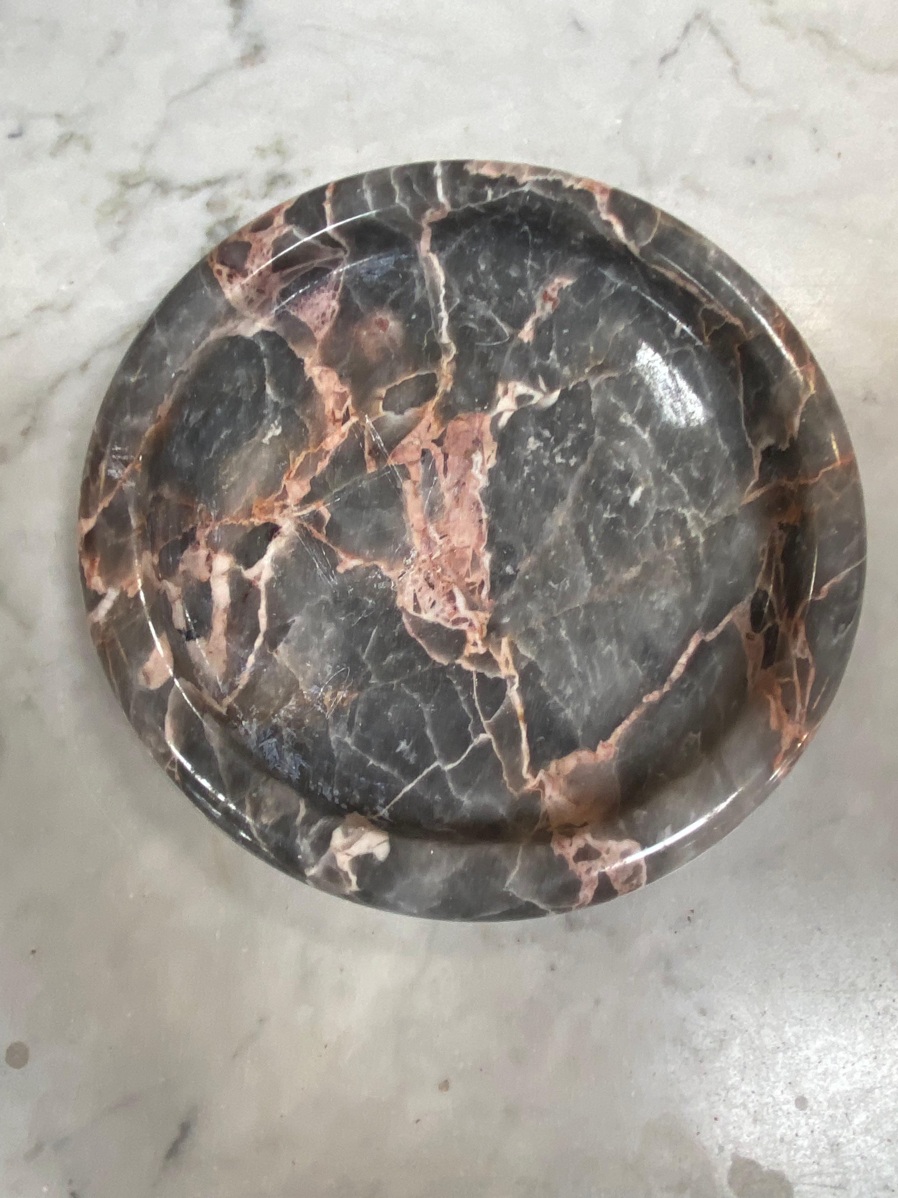 Vintage Italian Marble Center Bowl, 1980s In Excellent Condition For Sale In Los Angeles, CA