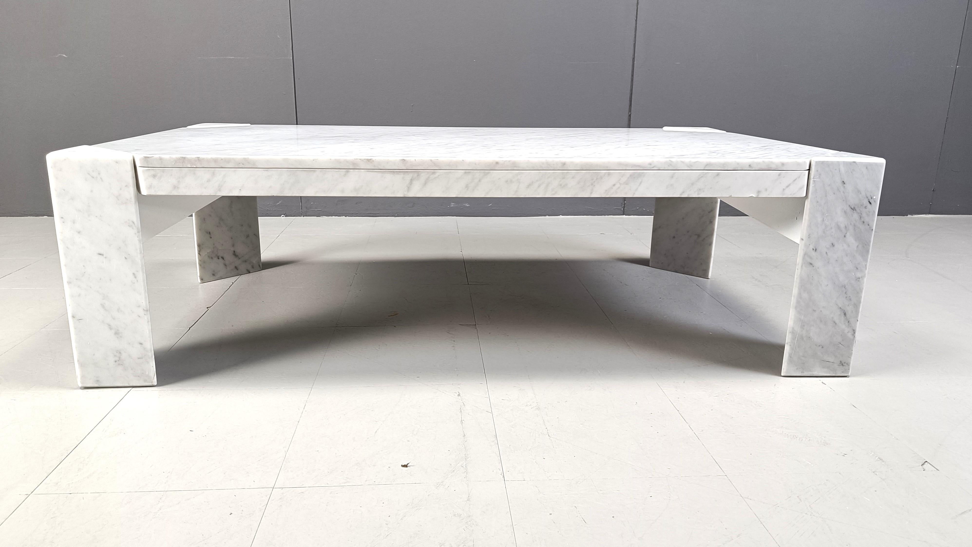 Fin du 20e siècle Table basse italienne vintage en marbre, années 1970 en vente