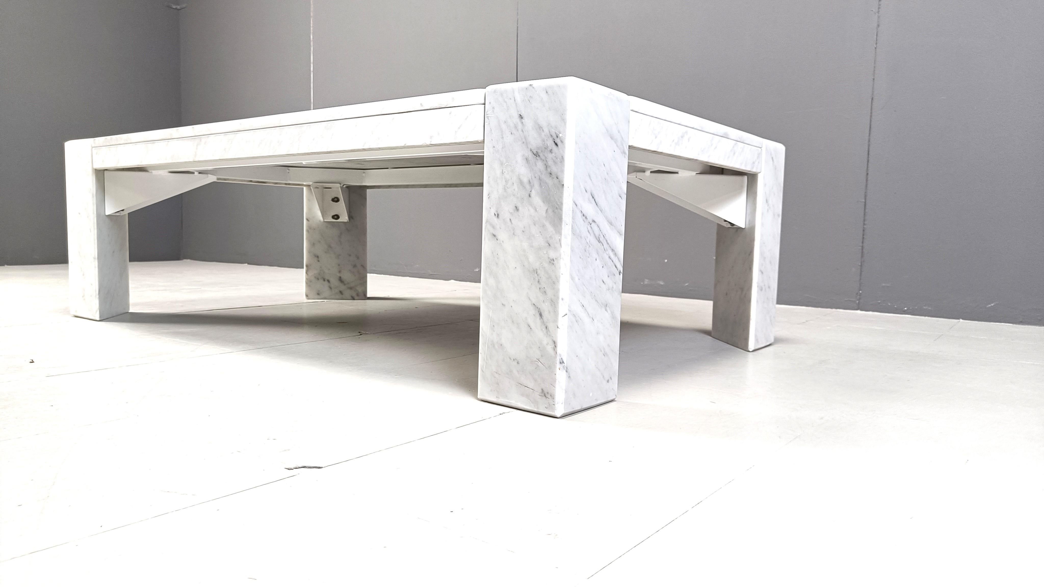 Table basse italienne vintage en marbre, années 1970 en vente 2