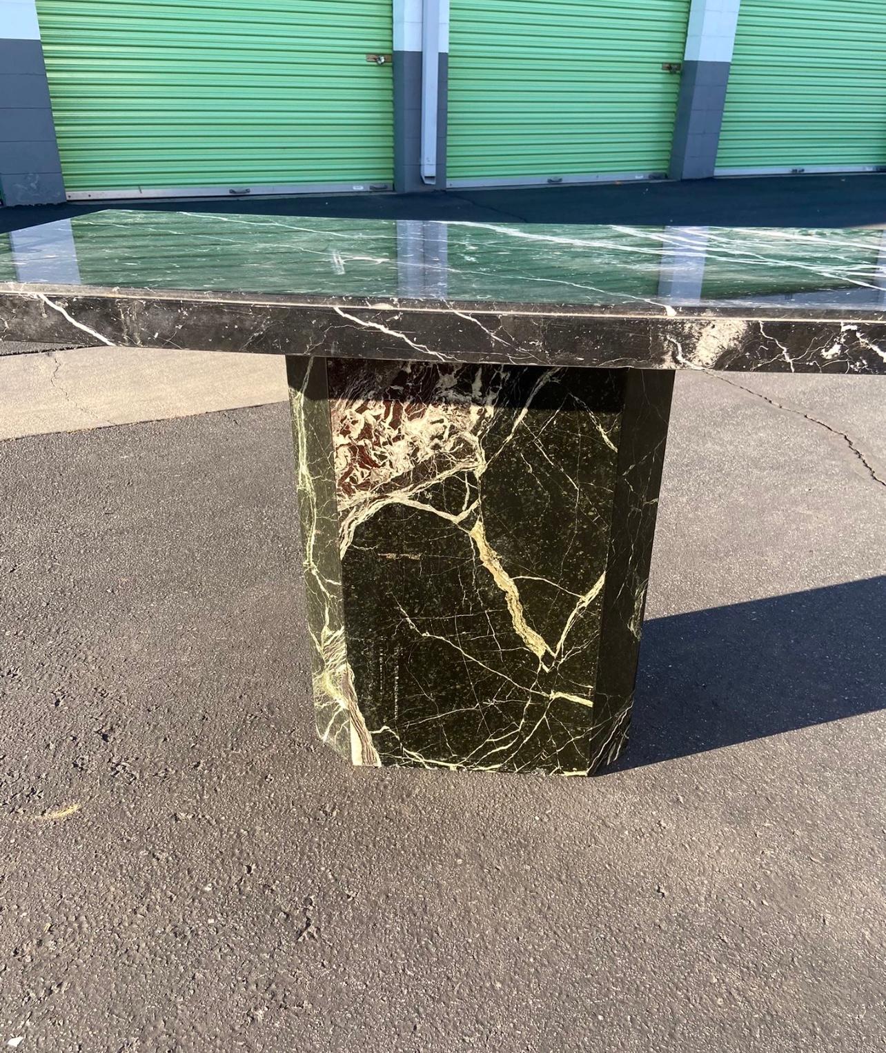 Vintage Italian marble dining table, late 1960s In Good Condition In View Park, CA