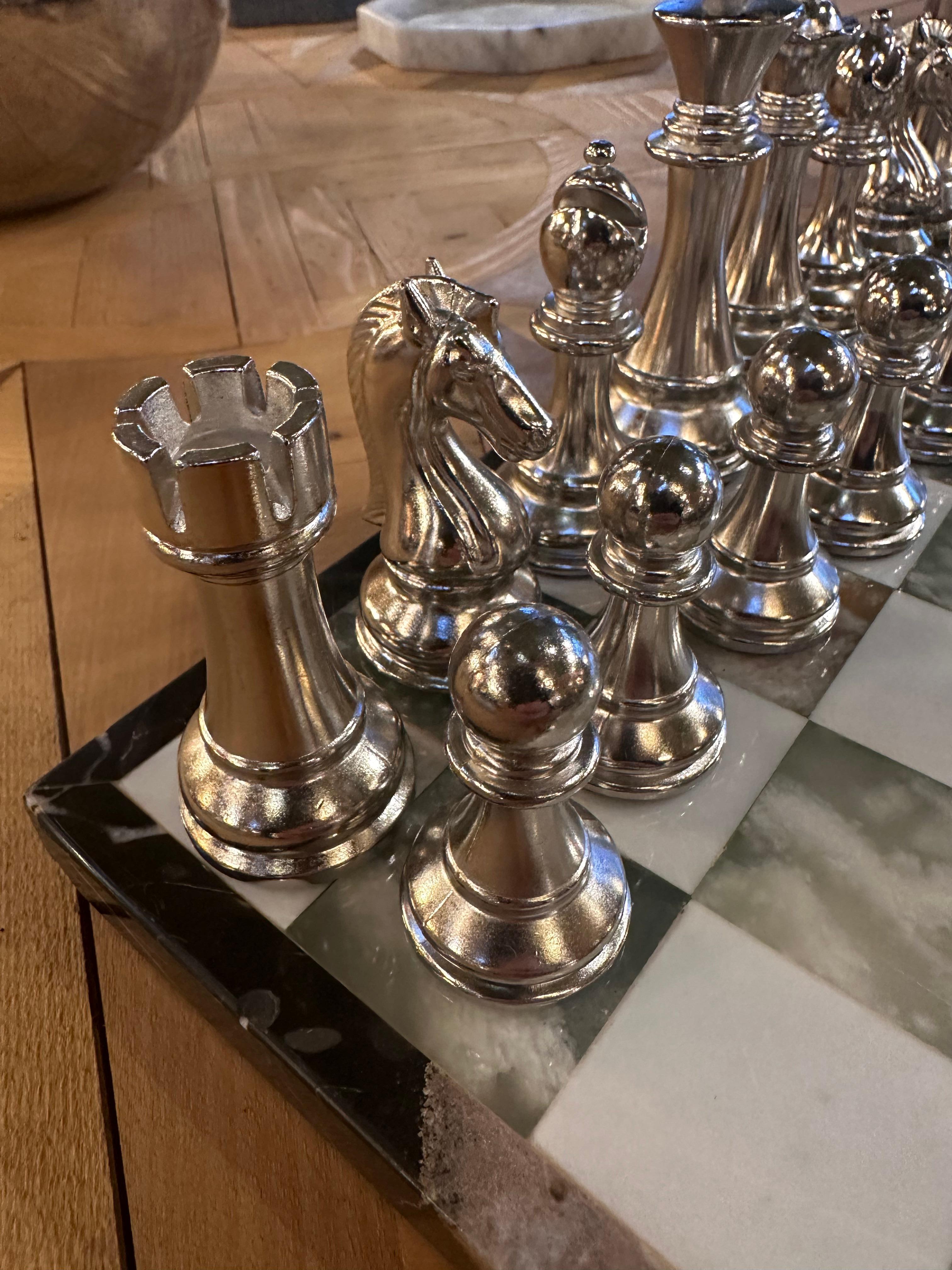 Vintage Italian Marble Large Chess 1980s In Good Condition For Sale In Los Angeles, CA