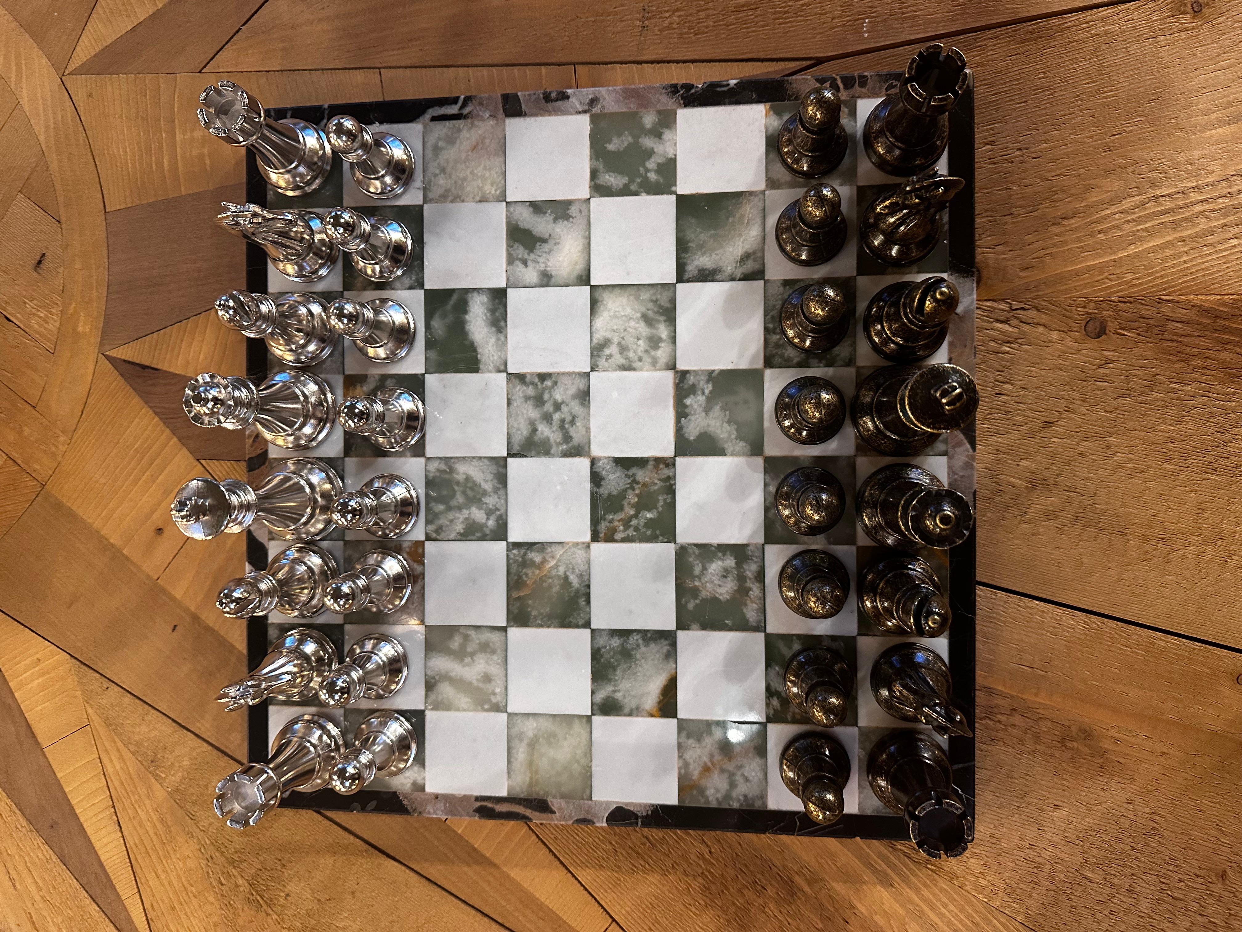 Grandes échecs italiennes vintage en marbre des années 1980 en vente 1