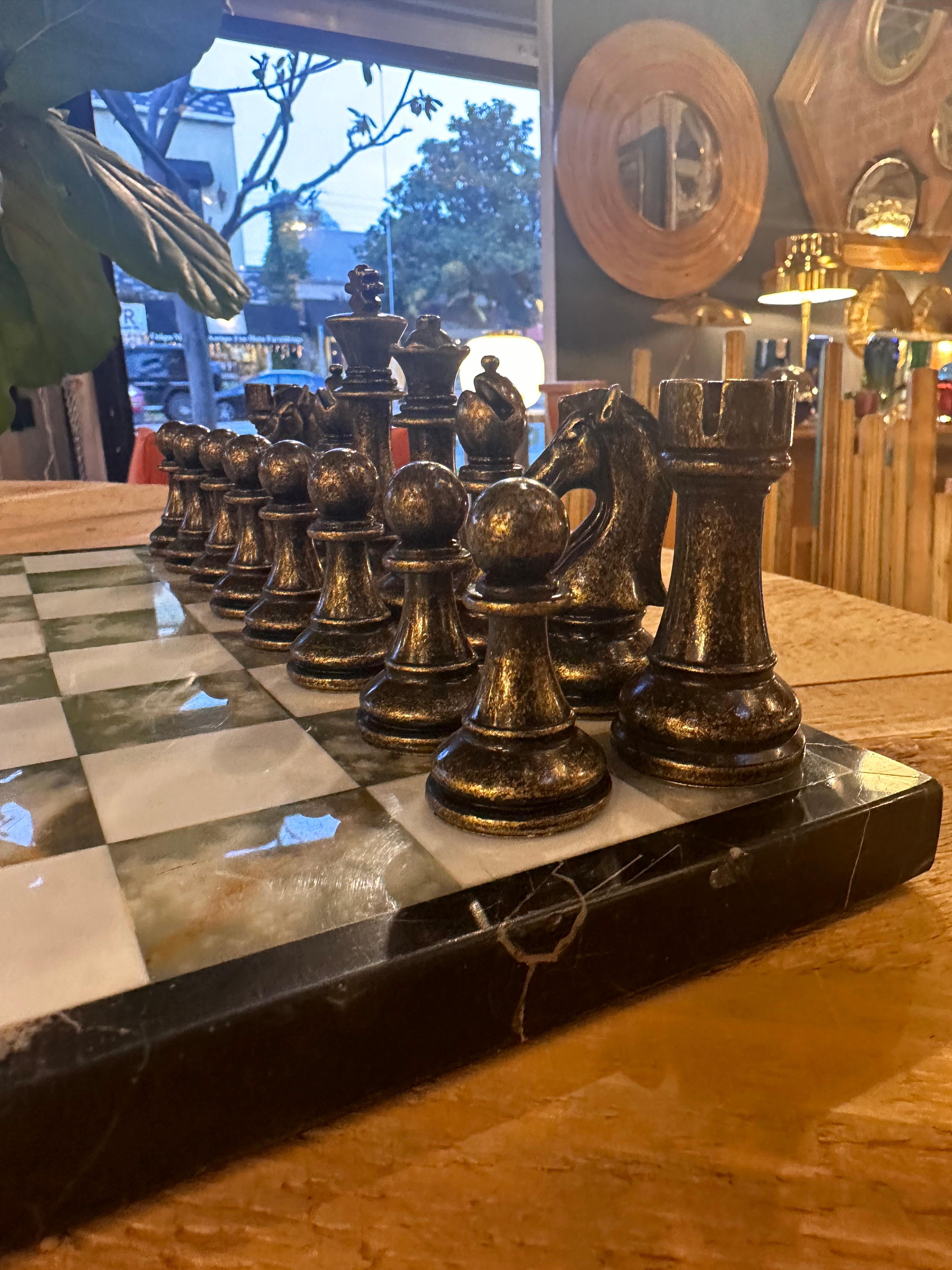 Grandes échecs italiennes vintage en marbre des années 1980 en vente 3
