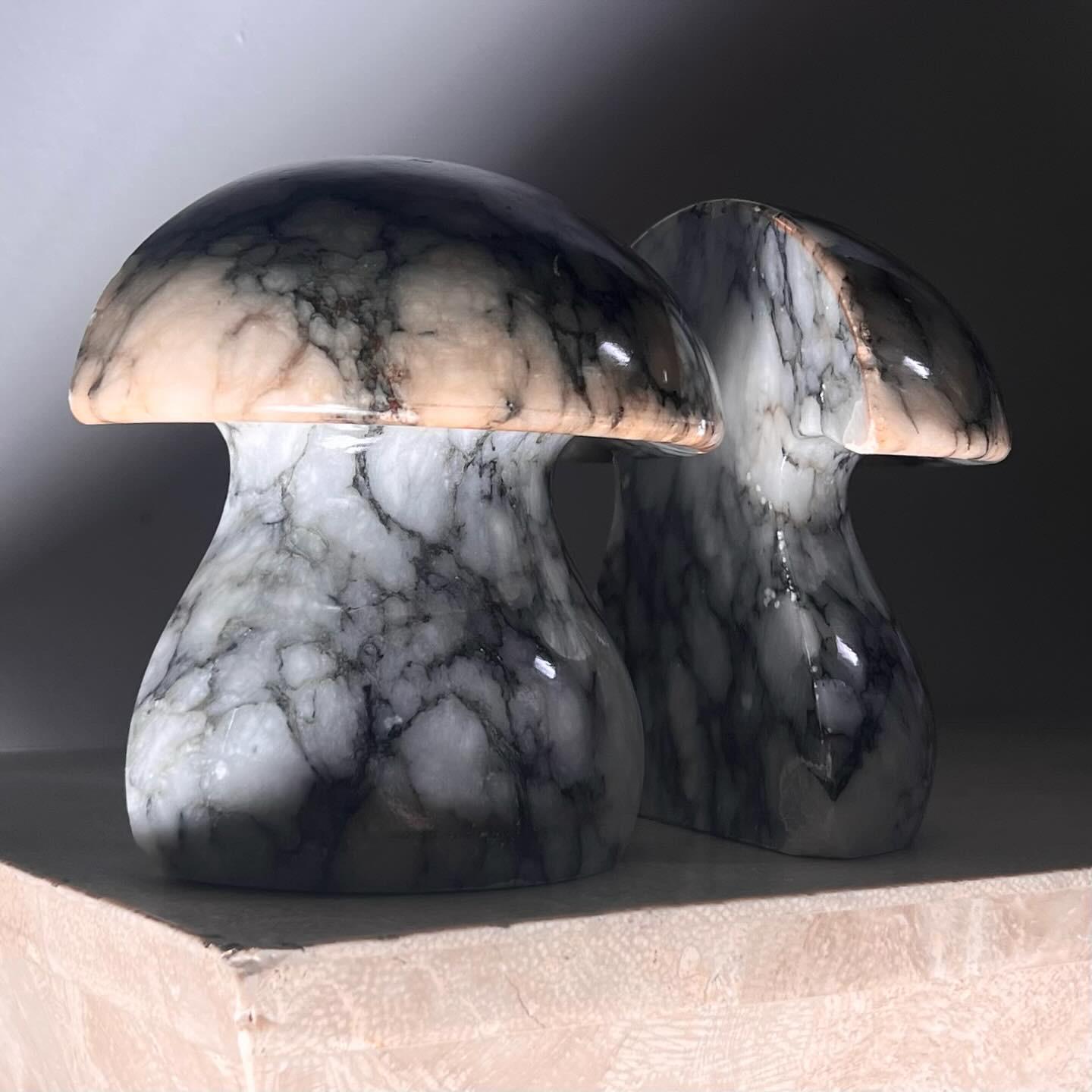 Vintage Italian marble mushroom bookends by Noymer, circa 1960 4