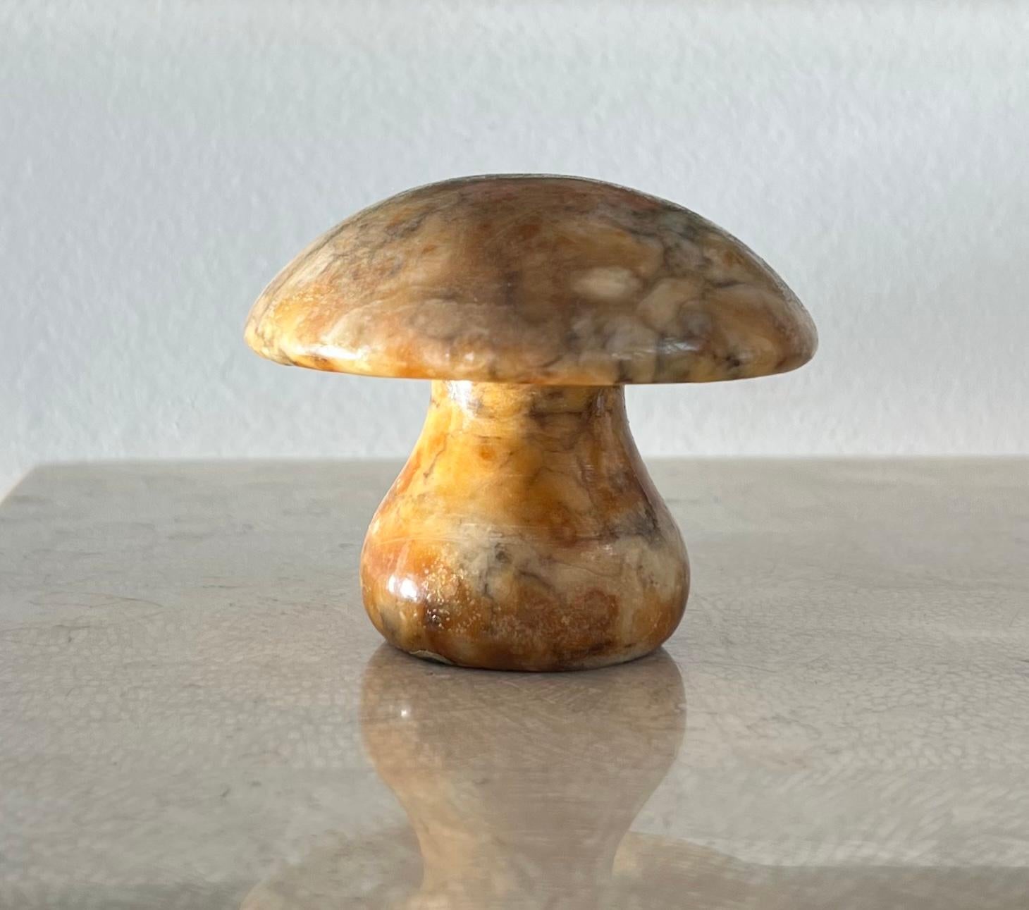 Vintage Italian marble mushroom in ochre, 1960s In Good Condition In View Park, CA