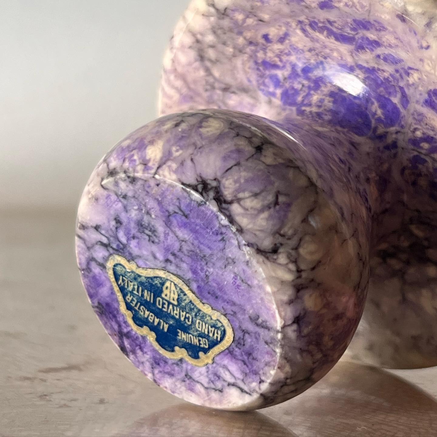 Vintage Italian marble mushroom paperweight in lavender, 1960s In Good Condition For Sale In View Park, CA