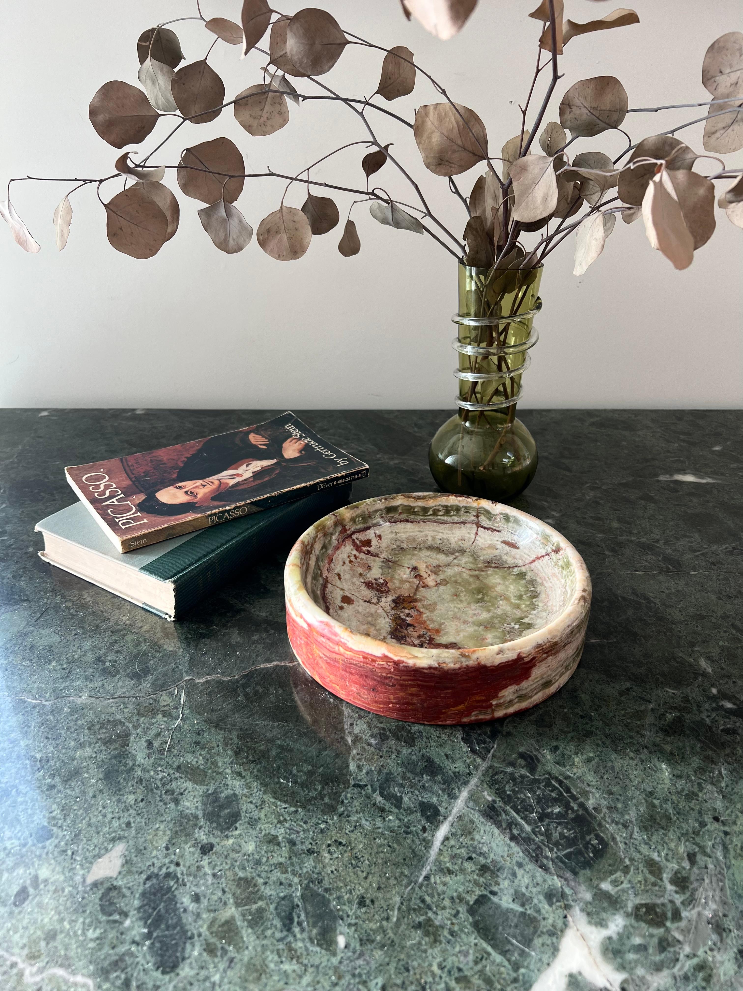 Large Vintage Italian marble onyx fruit bowl / catchall, 1960s 10