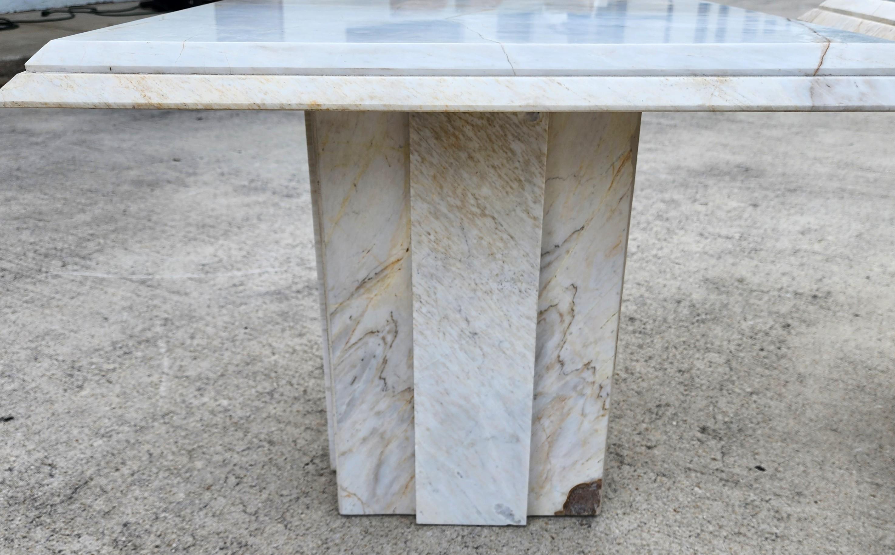 Vintage Italienische Marmor Beistelltische Paar im Angebot 5