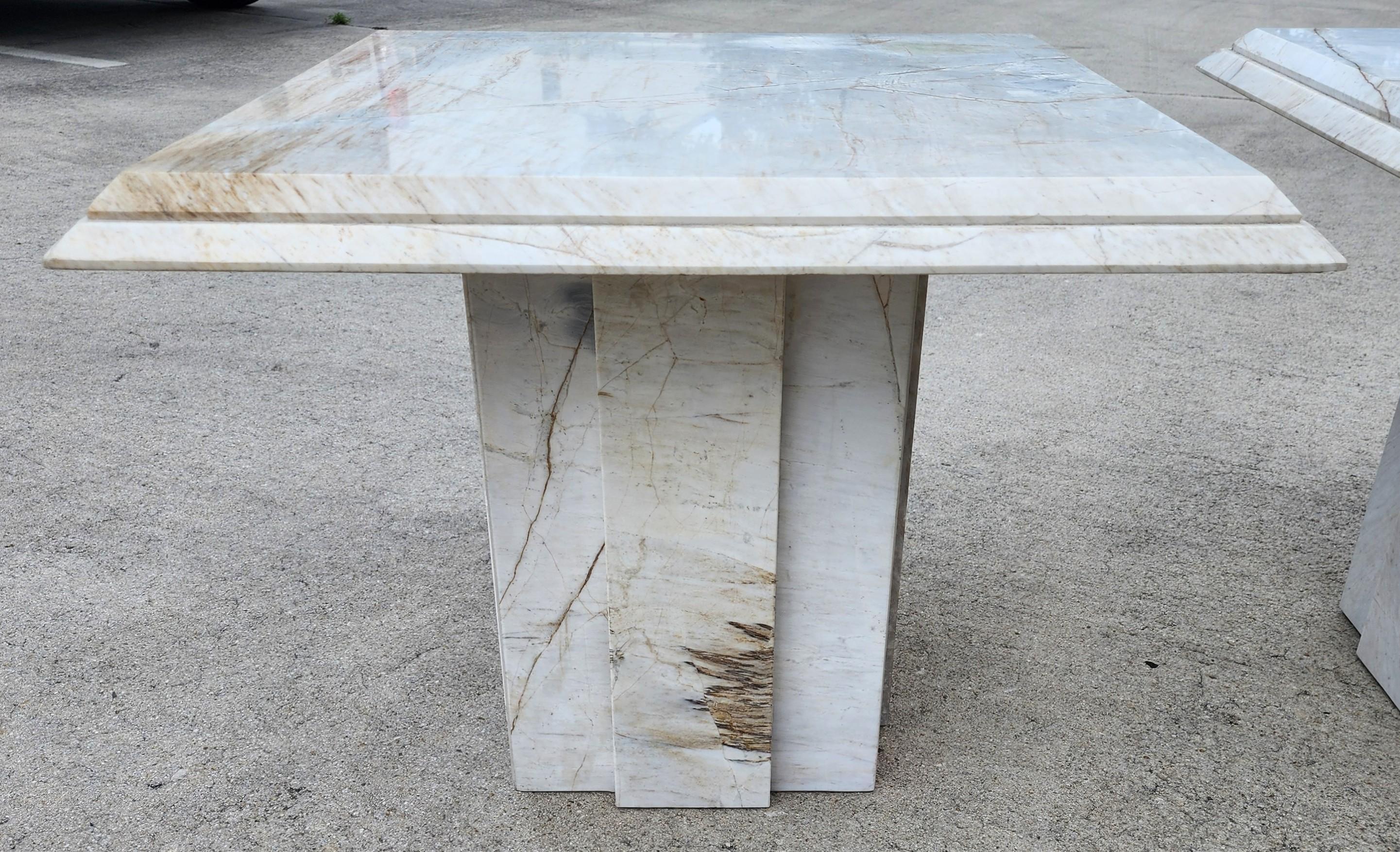 Vintage Italienische Marmor Beistelltische Paar im Angebot 1