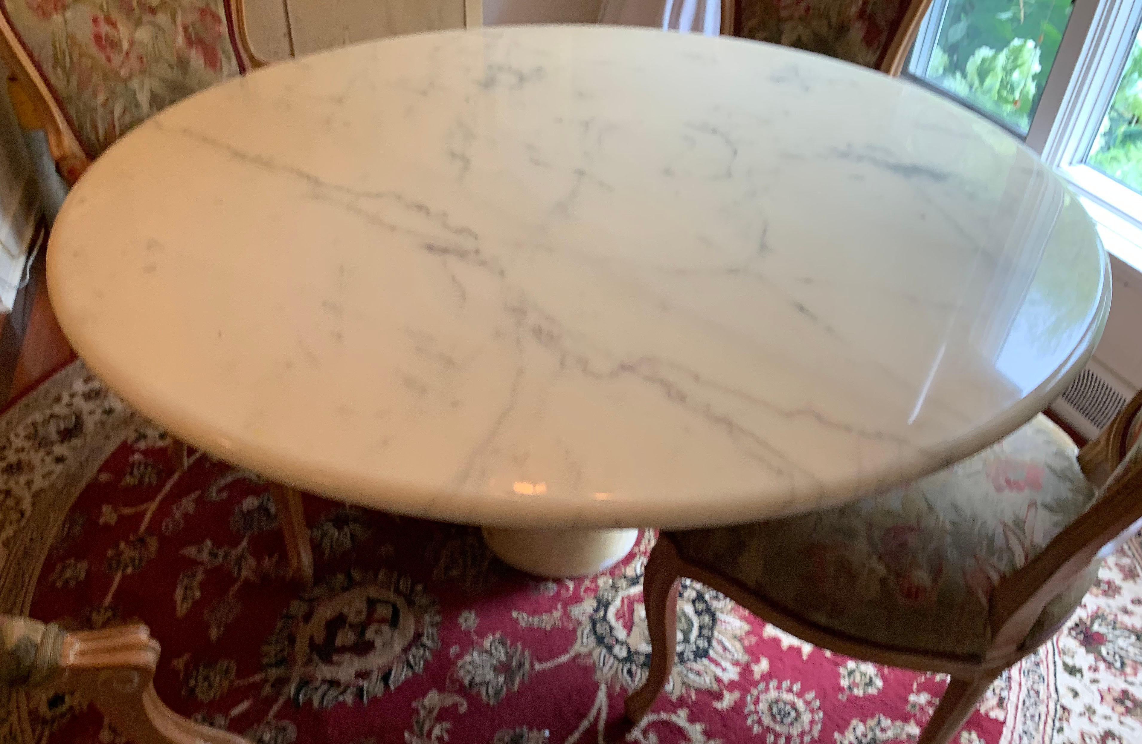 20th Century A Large Vintage Italian Marble Dining Table in manner of Angelo Mangiarotti For Sale