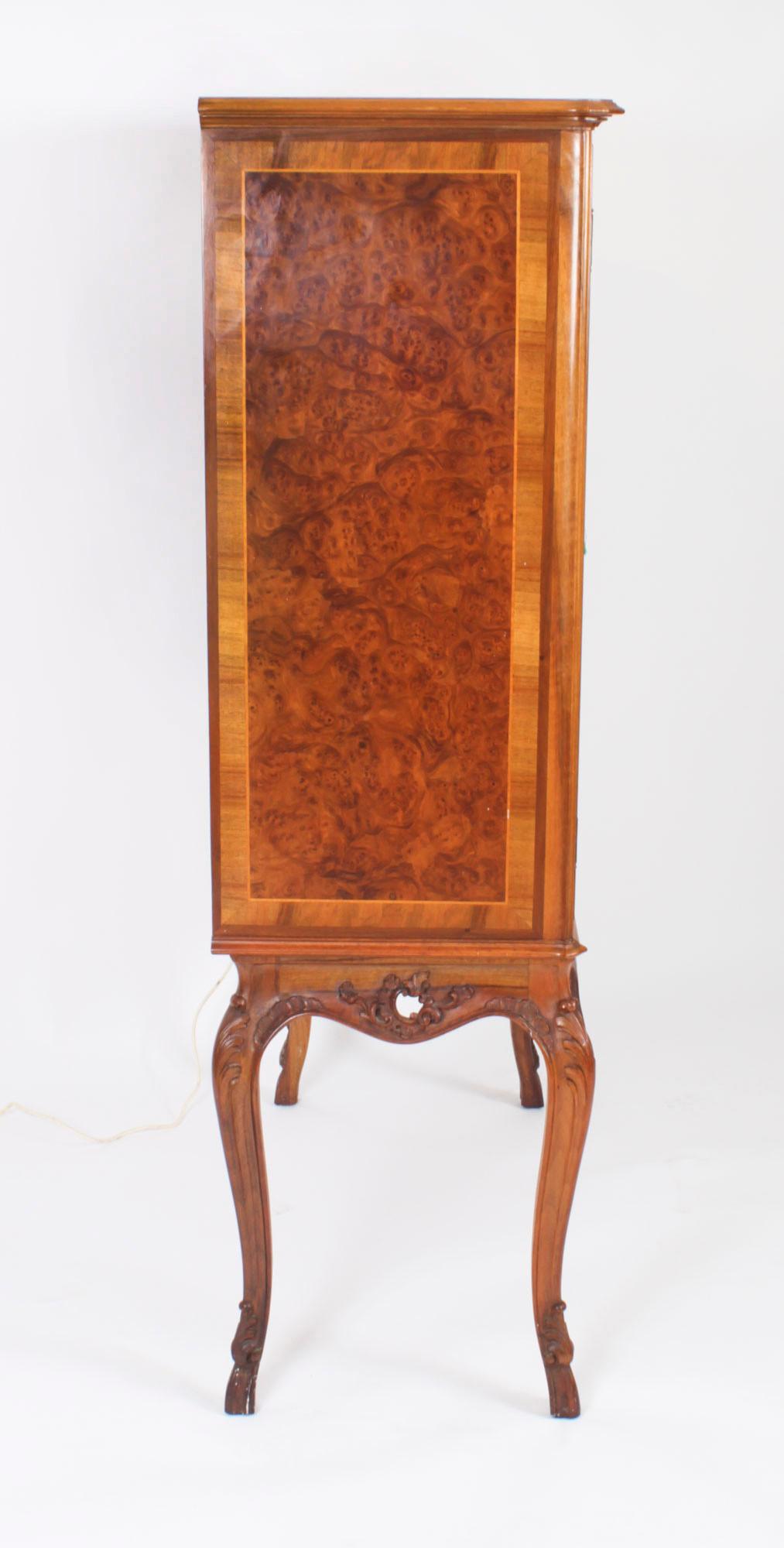 Vintage Italian Marquetry Inlaid Burr Walnut Cocktail Cabinet Mid Century For Sale 14