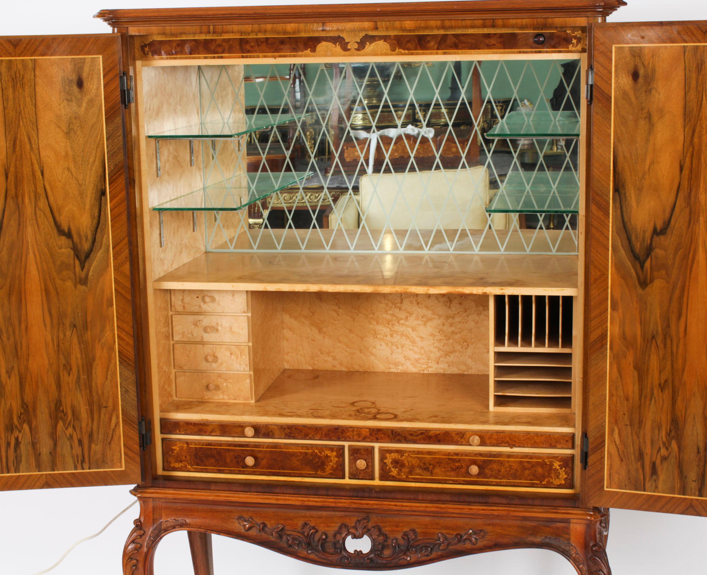 Vintage Italian Marquetry Inlaid Burr Walnut Cocktail Cabinet Mid Century For Sale 5