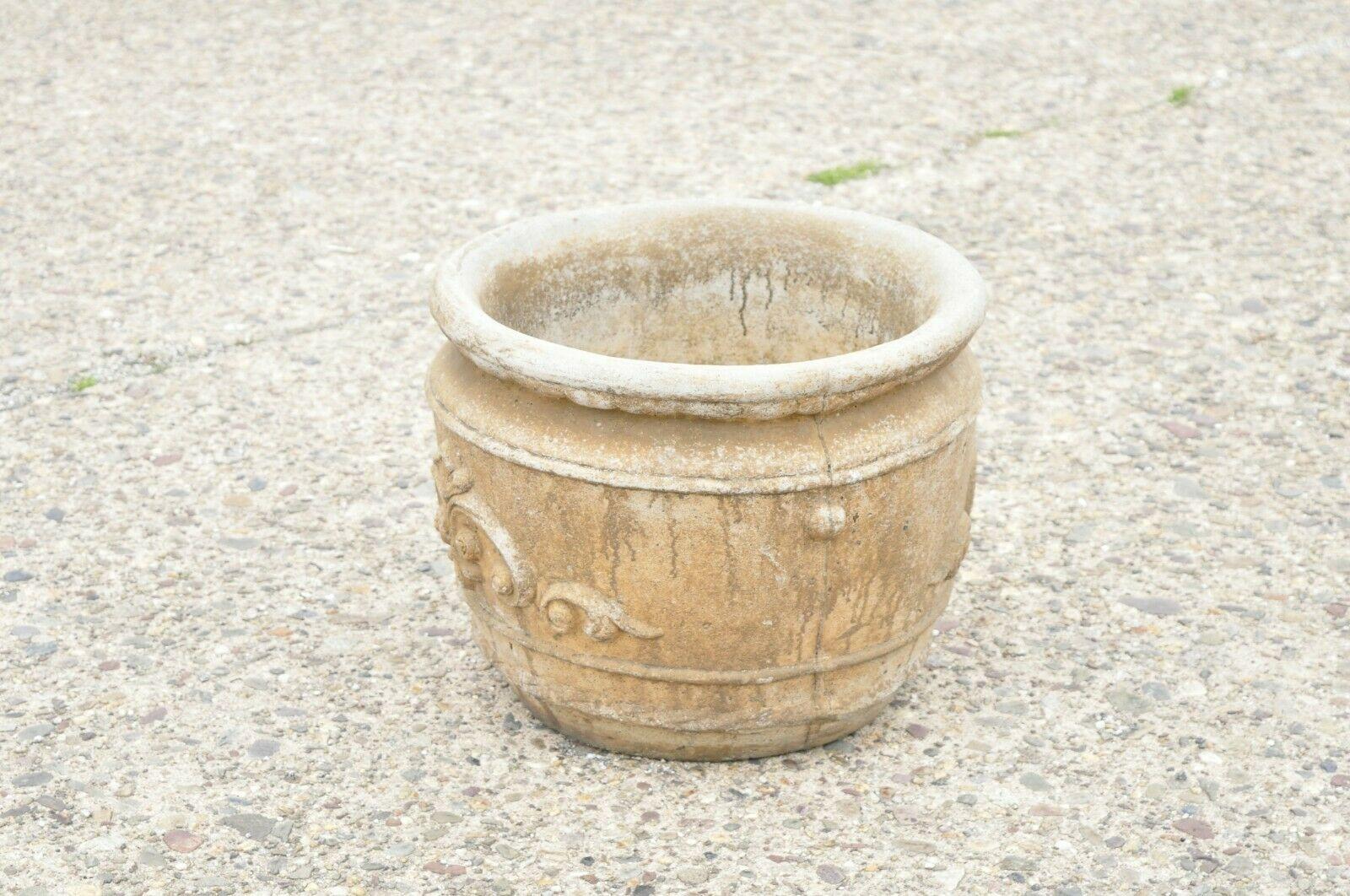Vintage Italian Mediterranean Style Cast Stone Cement Garden Planter Pot In Good Condition In Philadelphia, PA