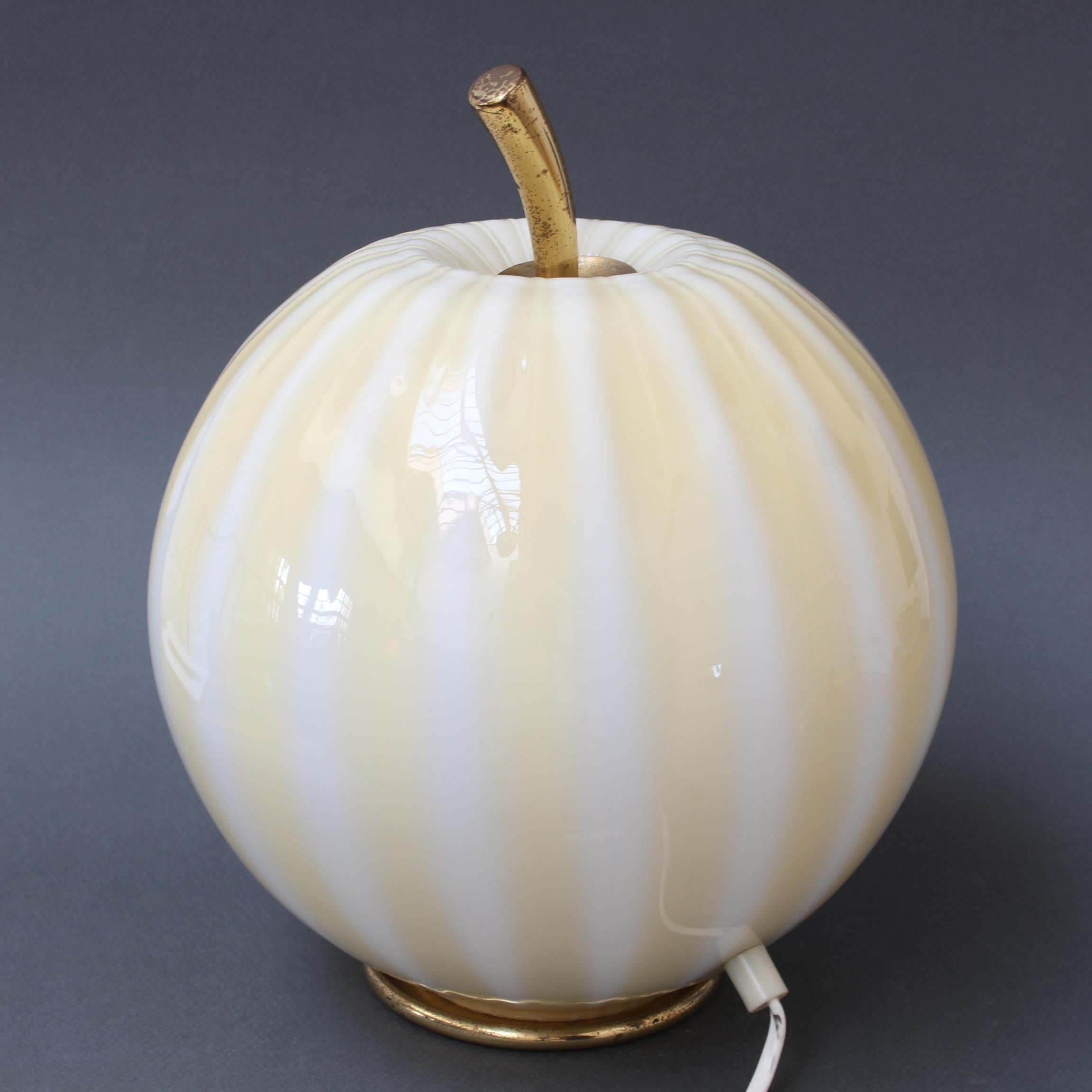 Art Glass Vintage Italian Melon Shaped Globe Lamp (circa 1960s) For Sale