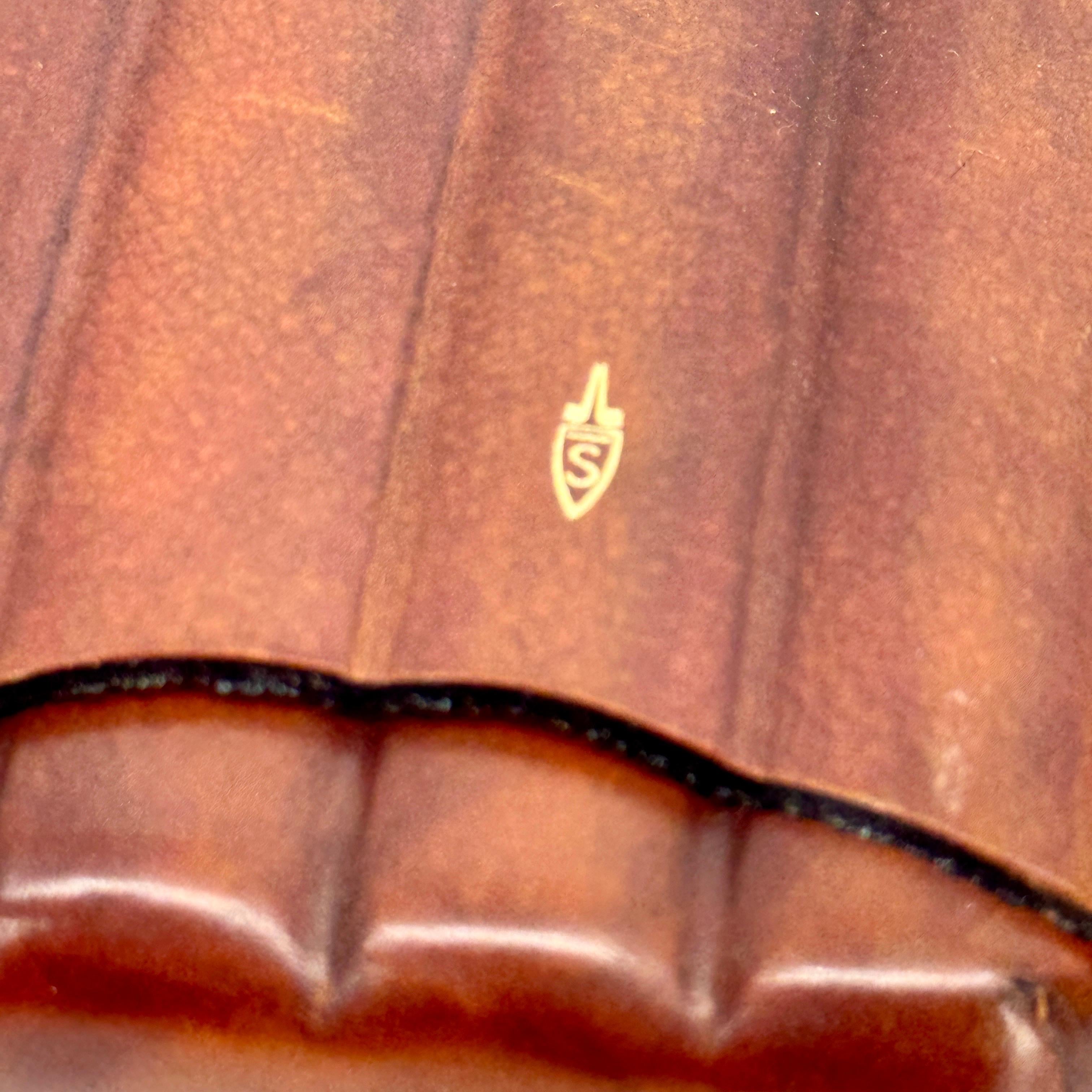 Italienischer Zigarren-Etui-Halter aus Leder aus der Mitte des Jahrhunderts (Handgefertigt) im Angebot