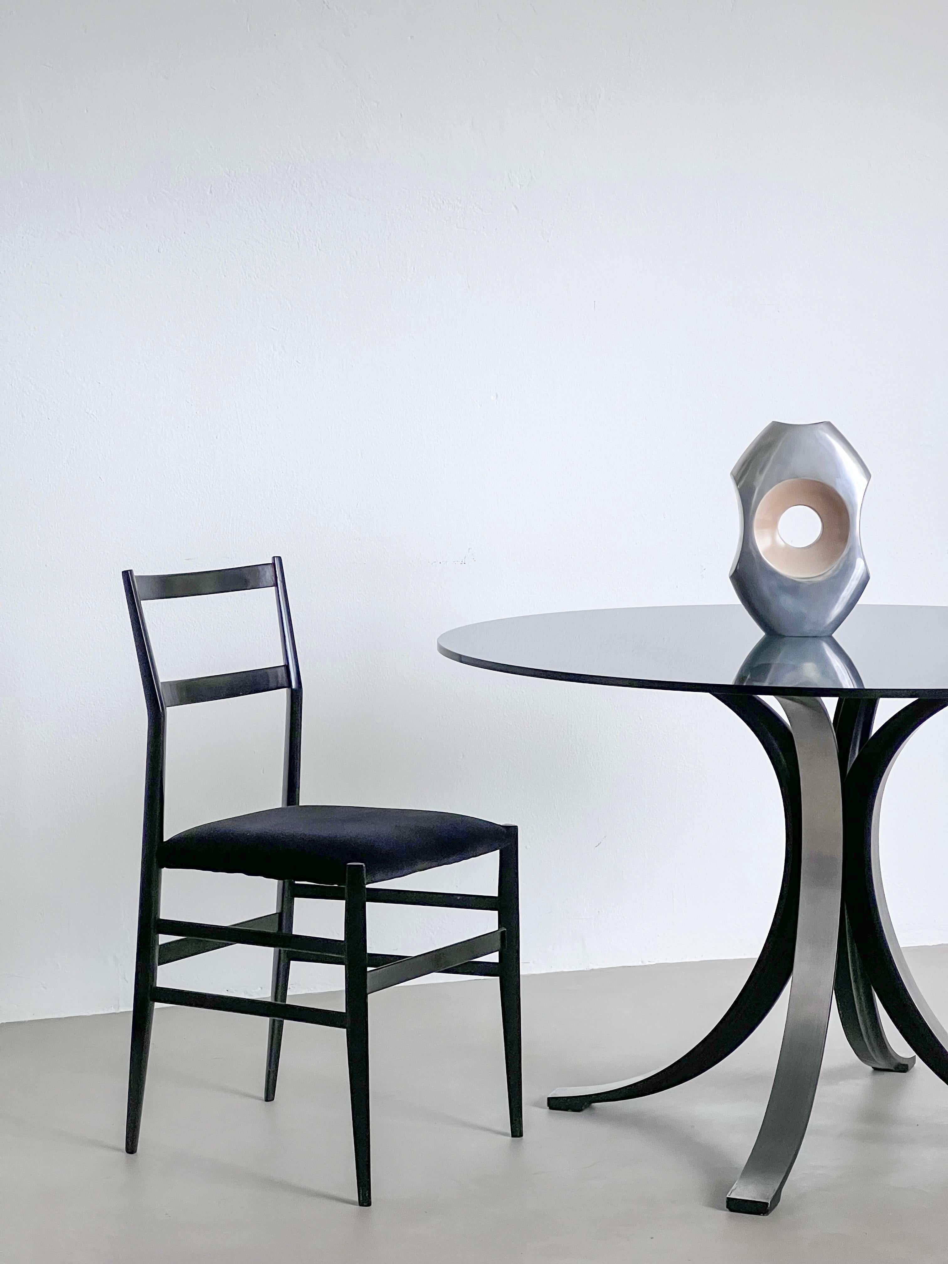 Vintage Italian Mid Century Modern Dining Table in Aluminium, Smoked Glass Top For Sale 4