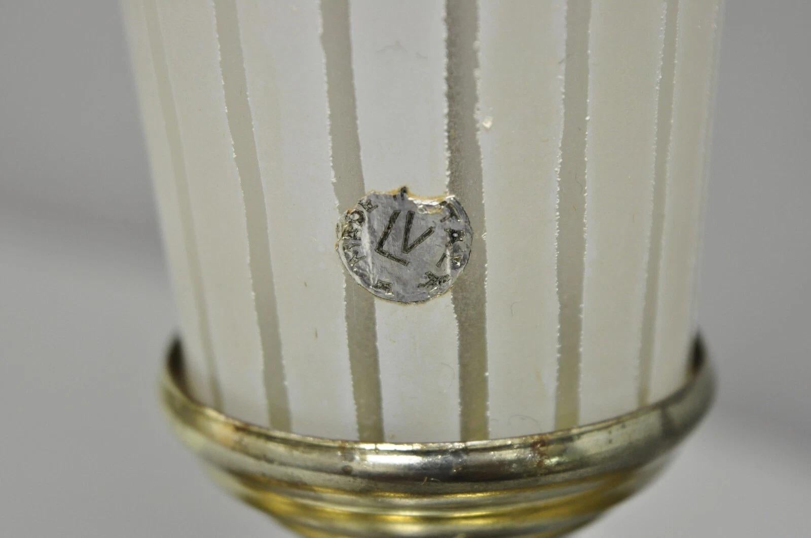 Verre Lampe de bureau italienne Art déco mi-siècle moderne en verre effilé en vente