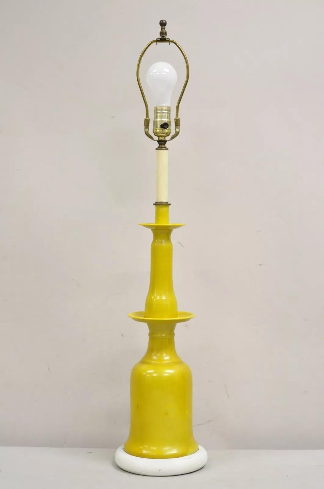 Lampe de bureau Bitossi italienne moderne du milieu du siècle dernier en céramique émaillée jaune en vente 4