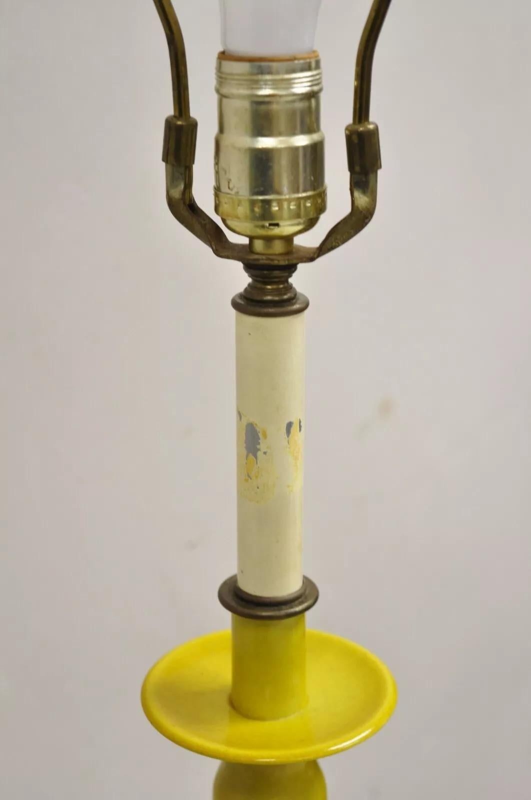 Lampe de bureau Bitossi italienne moderne du milieu du siècle dernier en céramique émaillée jaune en vente 2
