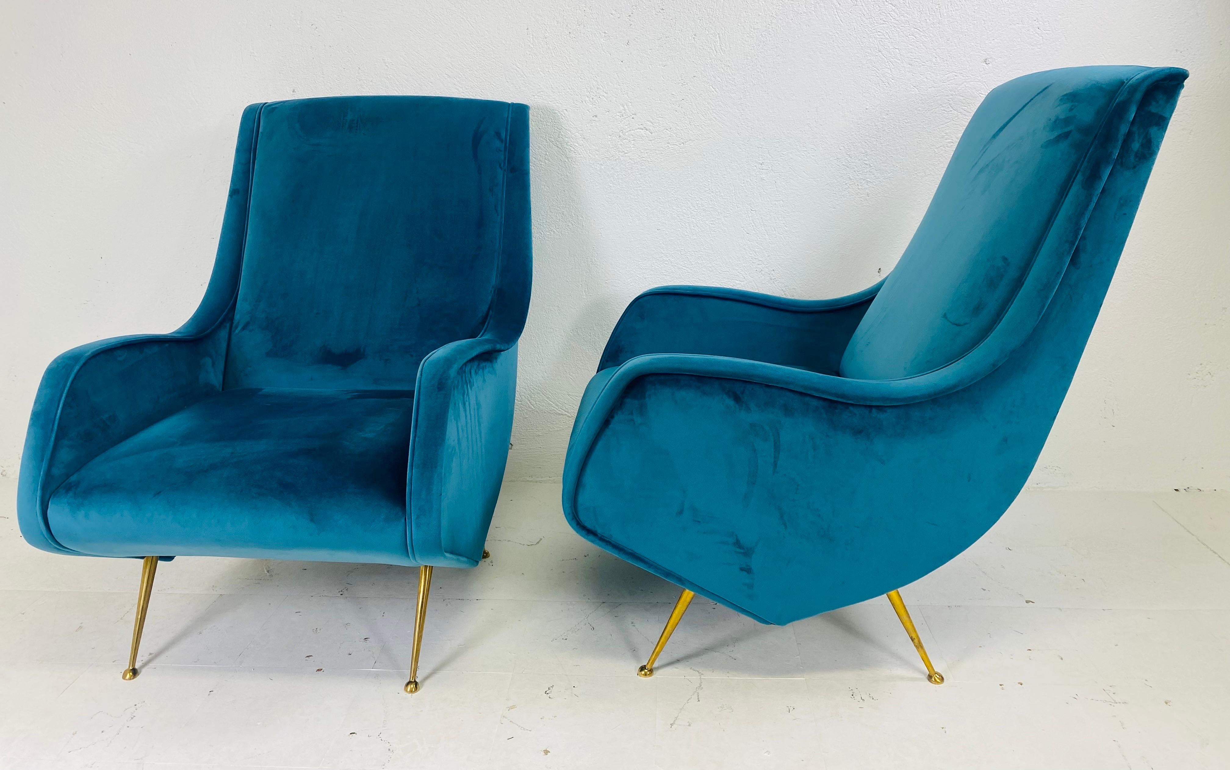 Mid-Century Modern Vintage Italian mid-century style arm shares/club chairs
