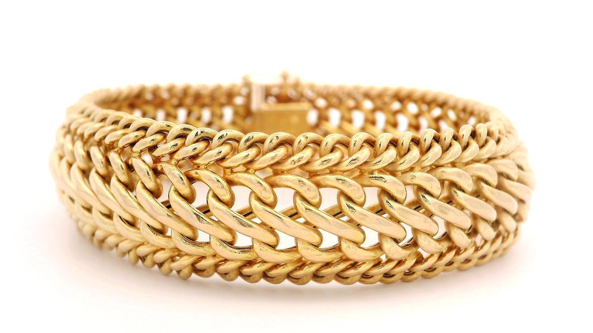 Vintage Italian Milor 14k Yellow Gold Wide Domed Interlocking Curb Link Bracelet 2