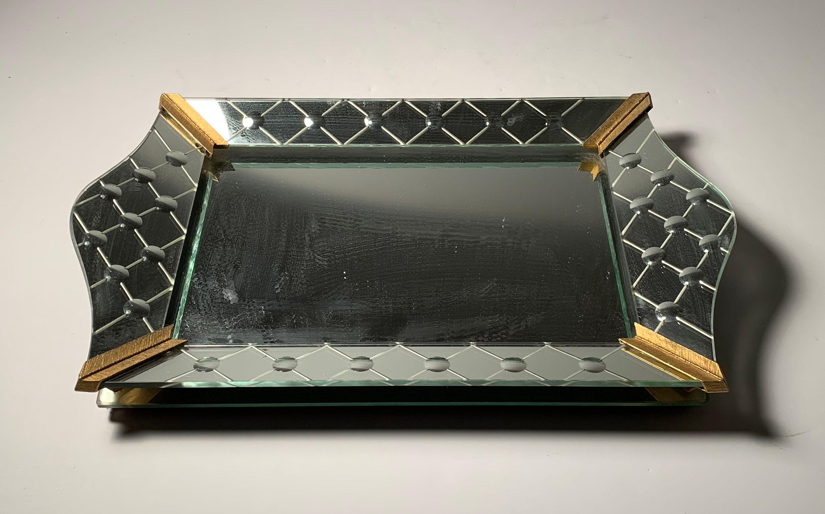 Vintage Italian mirrored vanity tray. In the style of Tommi Parzinger. Hollywood Regency