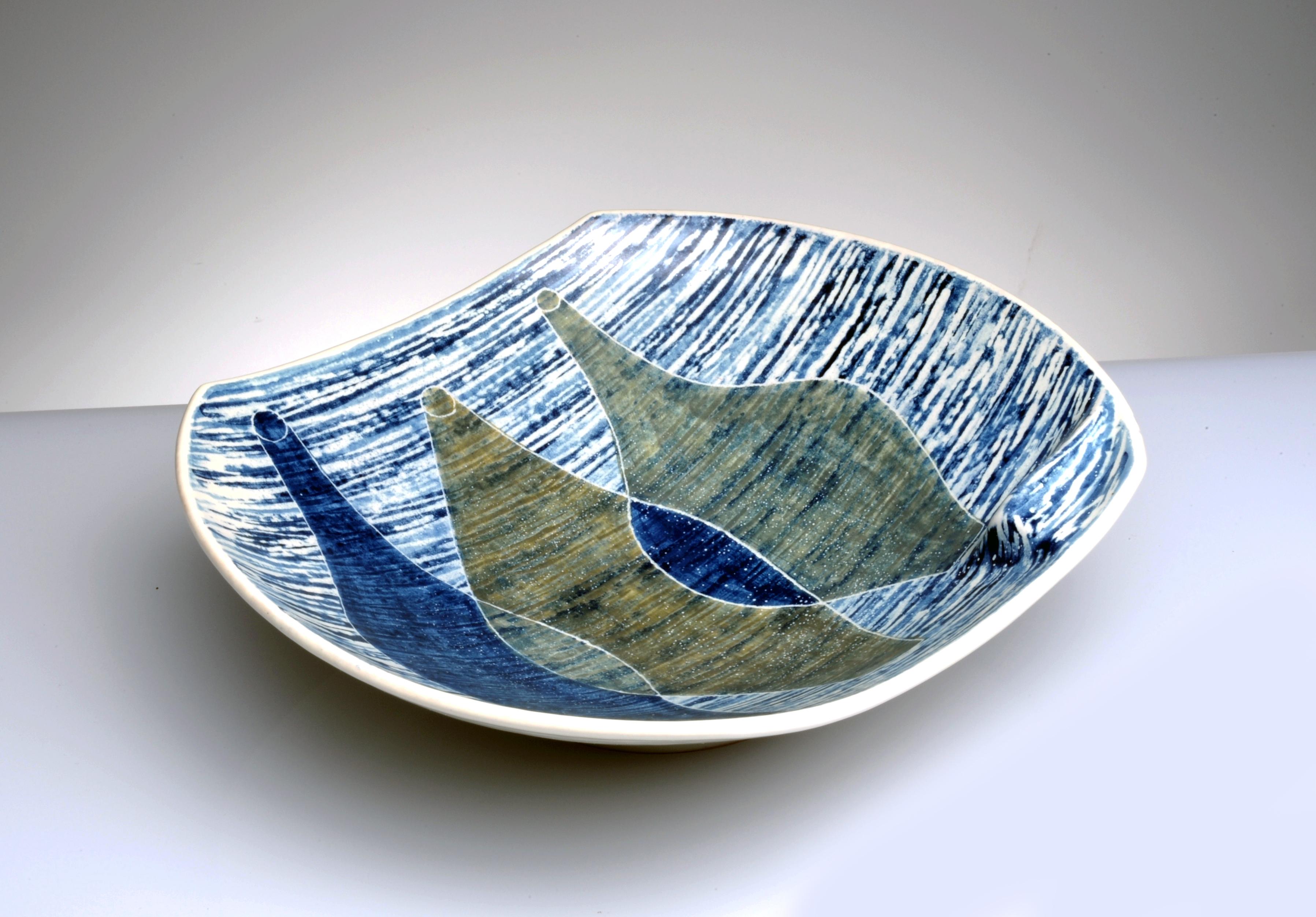 Late 20th Century Vintage Italian Modern Blue Decorative Pottery Ceramic Serving Bowl by Horizon