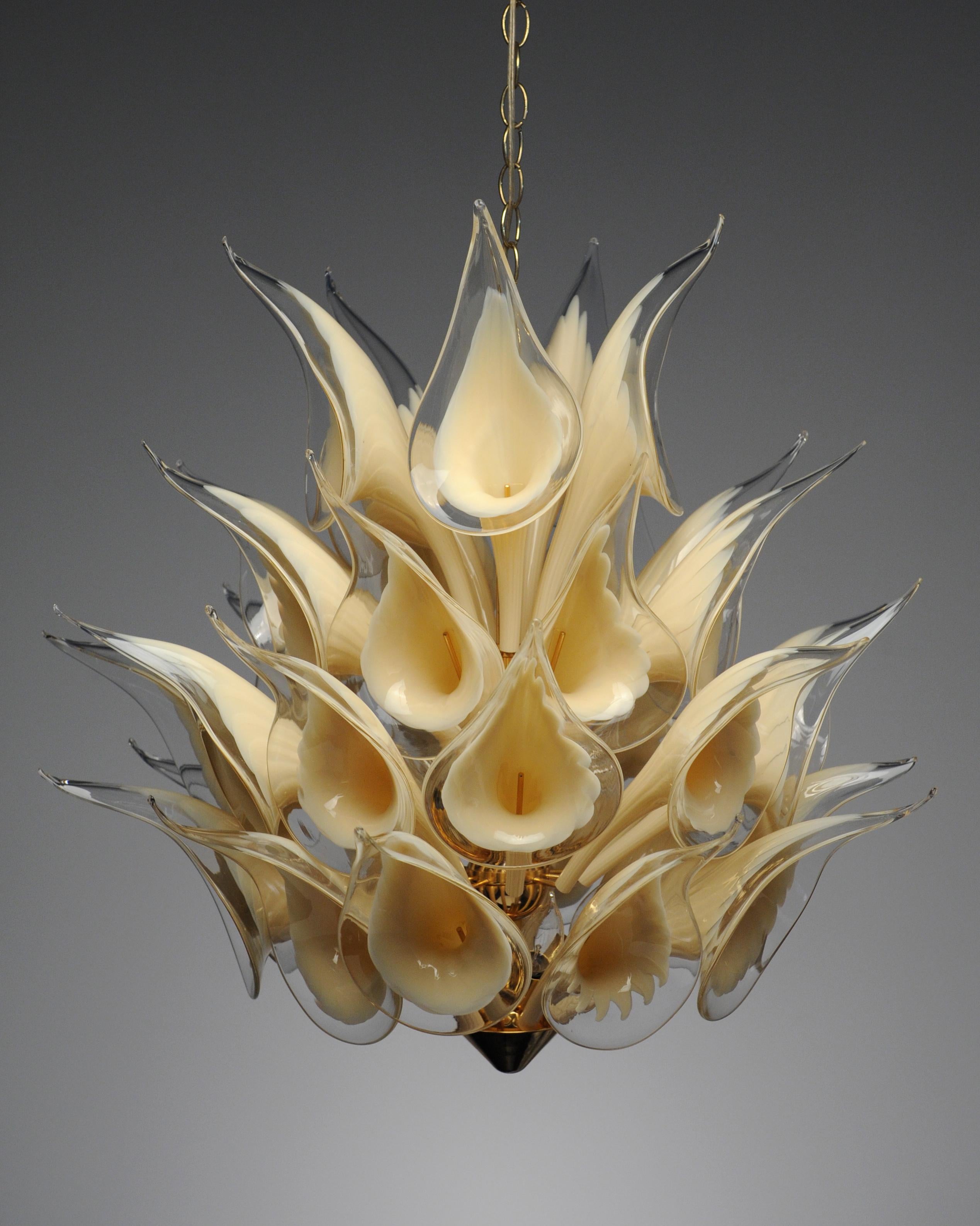 Fantastic and dramatic vintage glass Murano chandelier. There are 32 hand blown glass 
