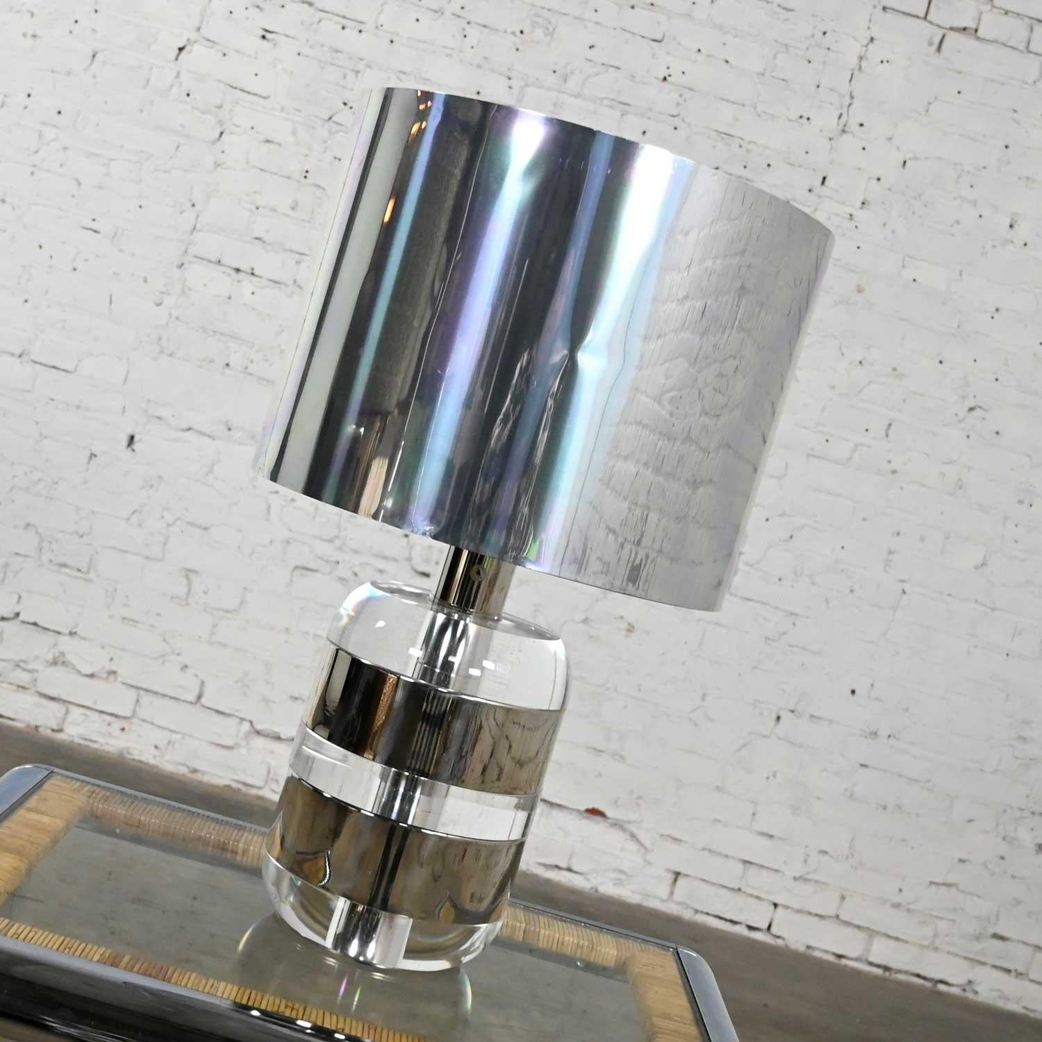 Vintage Italian Modern Lucite & Chrome Lamp Polished Aluminum Shade by Noel B.C In Good Condition For Sale In Topeka, KS