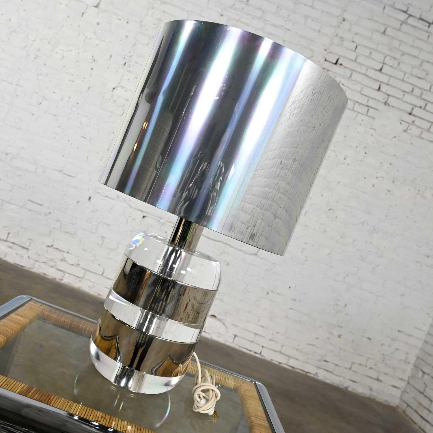 Vintage Italian Modern Lucite & Chrome Lamp Polished Aluminum Shade by Noel B.C For Sale 1