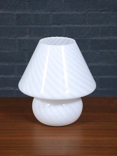 Vintage Italian Modern Mushroom Murano Glass Table Lamp by Vetri