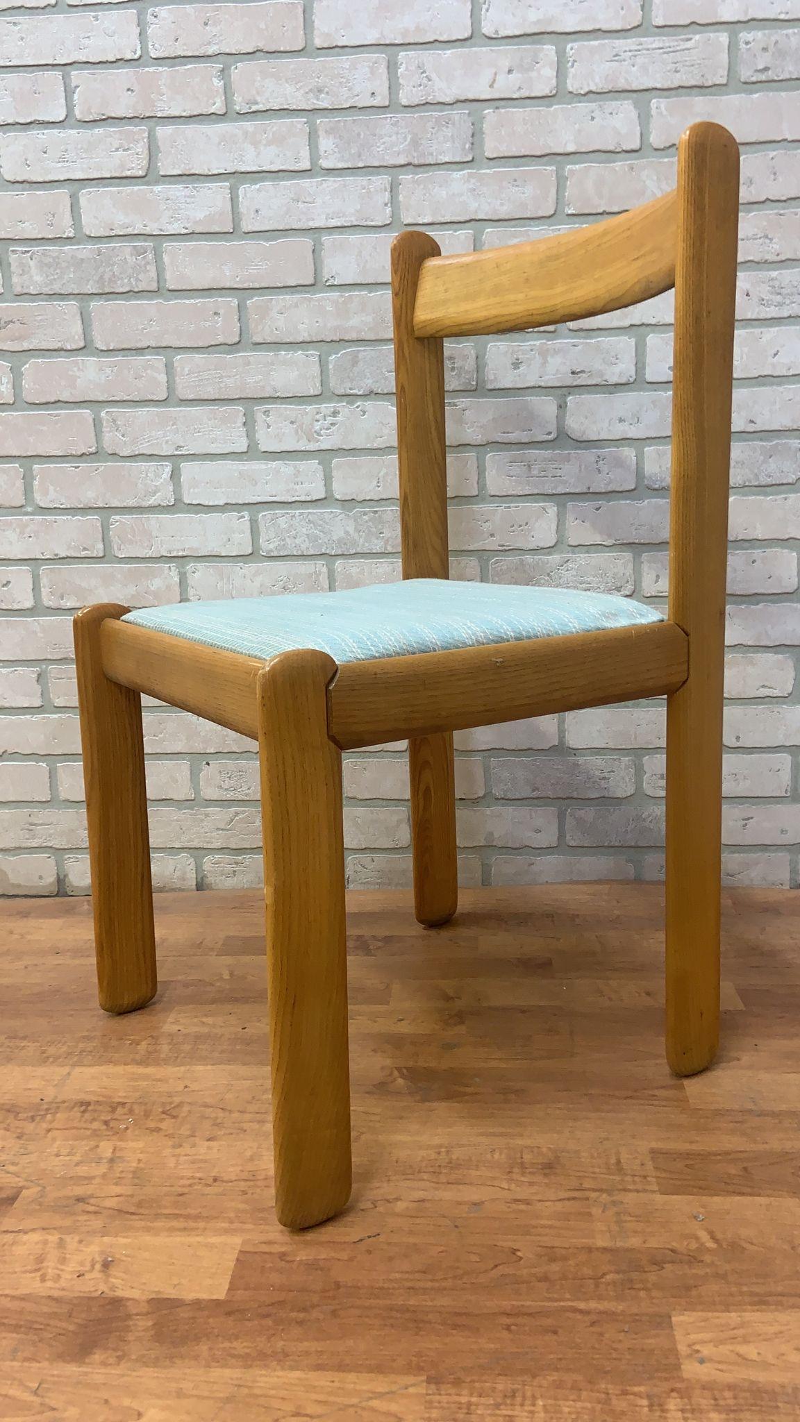Vintage Italian Modern Vico Magistretti Style Blonde Beech Wood Chairs -Set of 4 For Sale 4