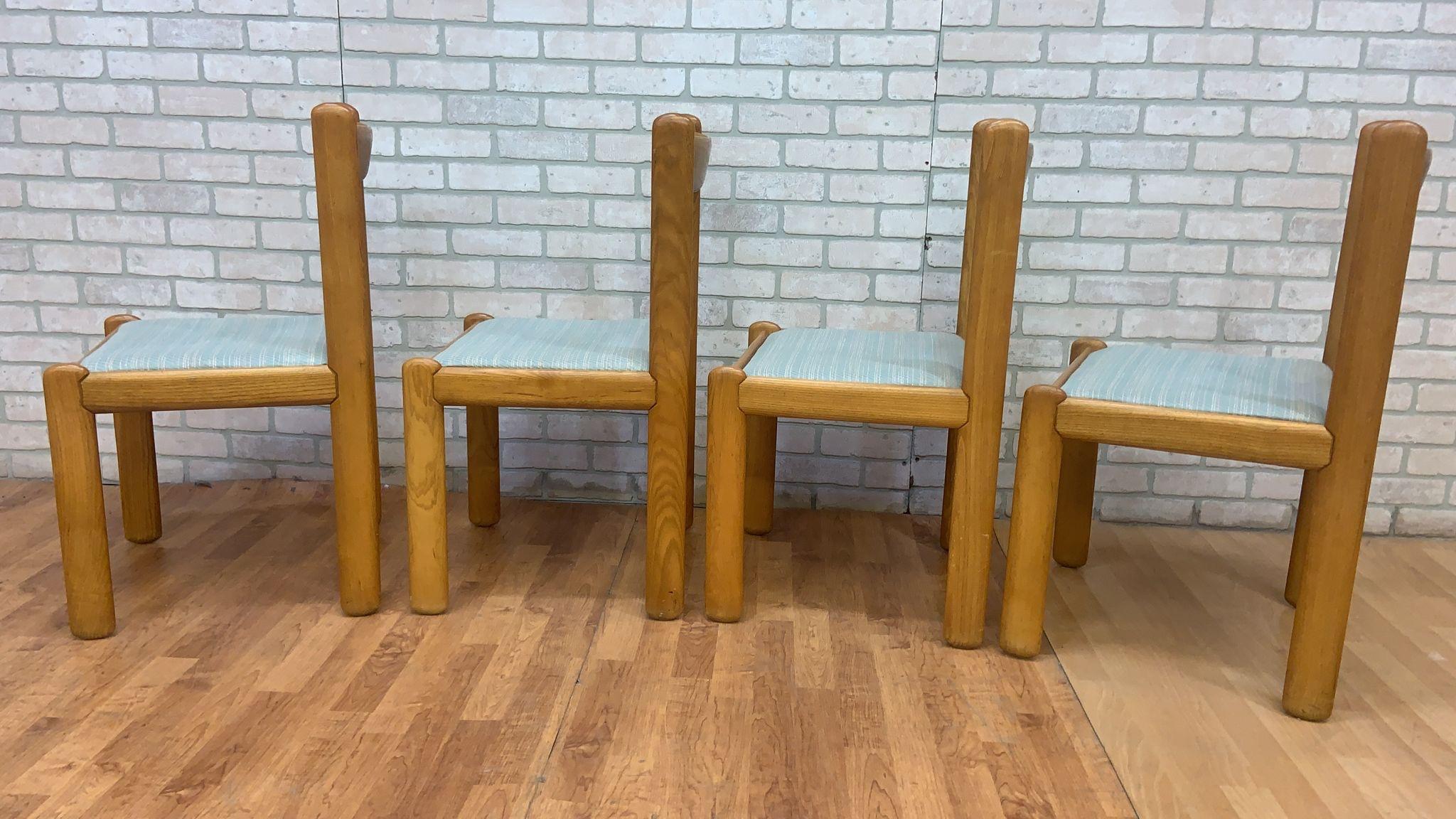 Italienische moderne Vintage-Stühle aus blondem Buchenholz im Vico Magistretti-Stil, 4er-Set (Holz)
