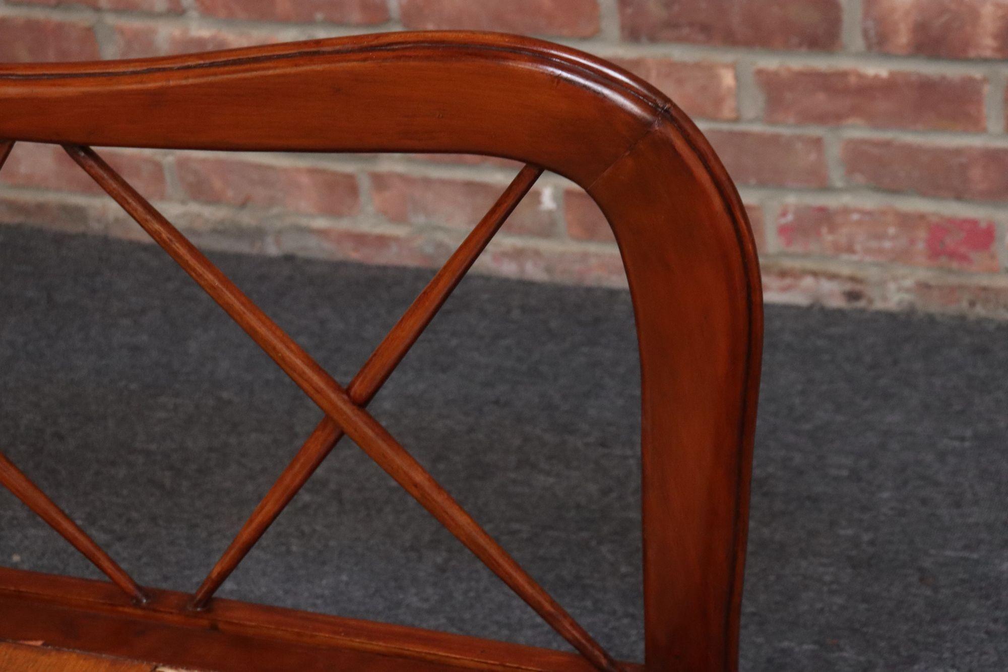 Divan-lit moderne italien vintage en noyer Attribué à Paolo Buffa en vente 9