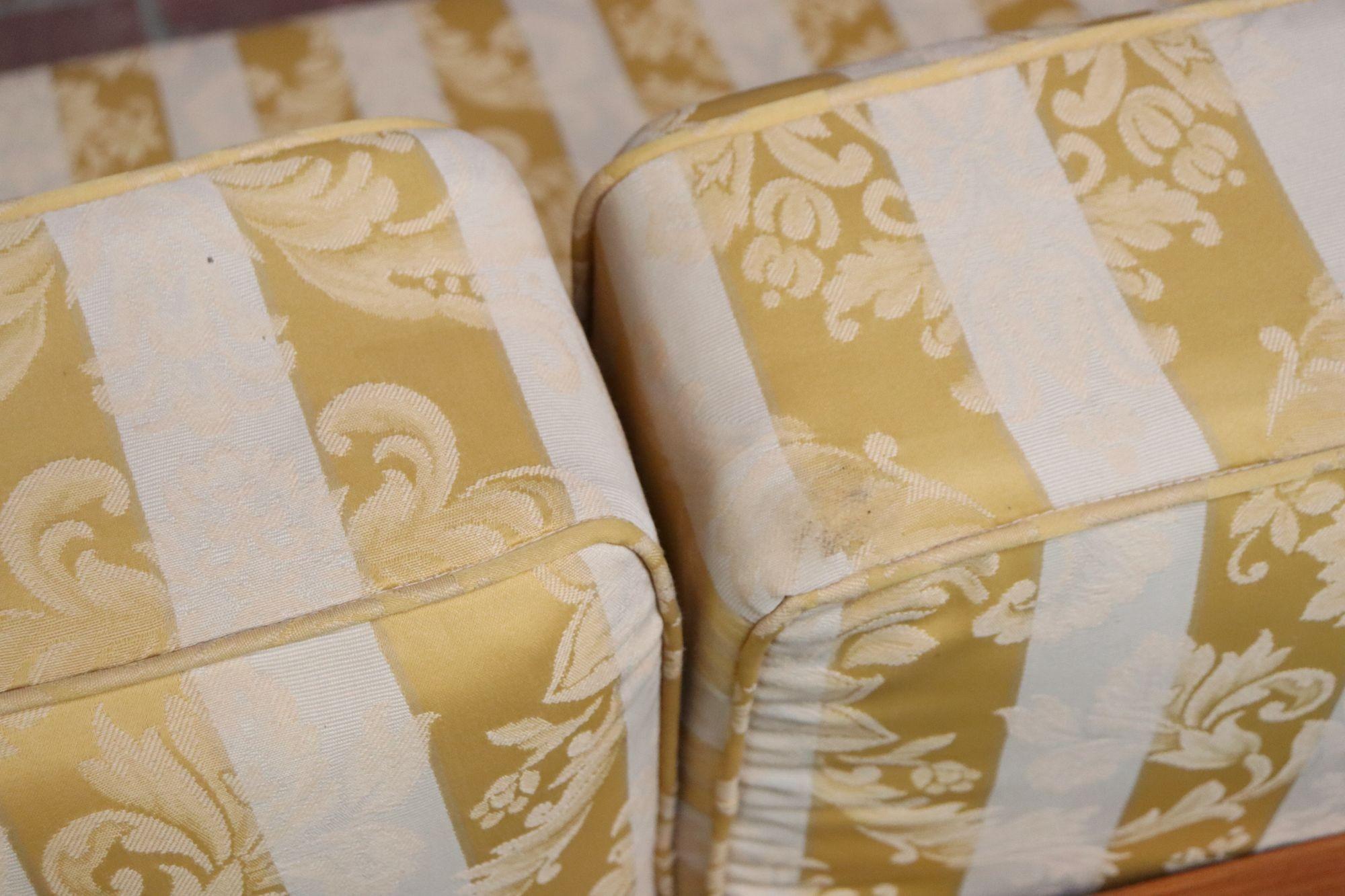 Divan-lit moderne italien vintage en noyer Attribué à Paolo Buffa en vente 12