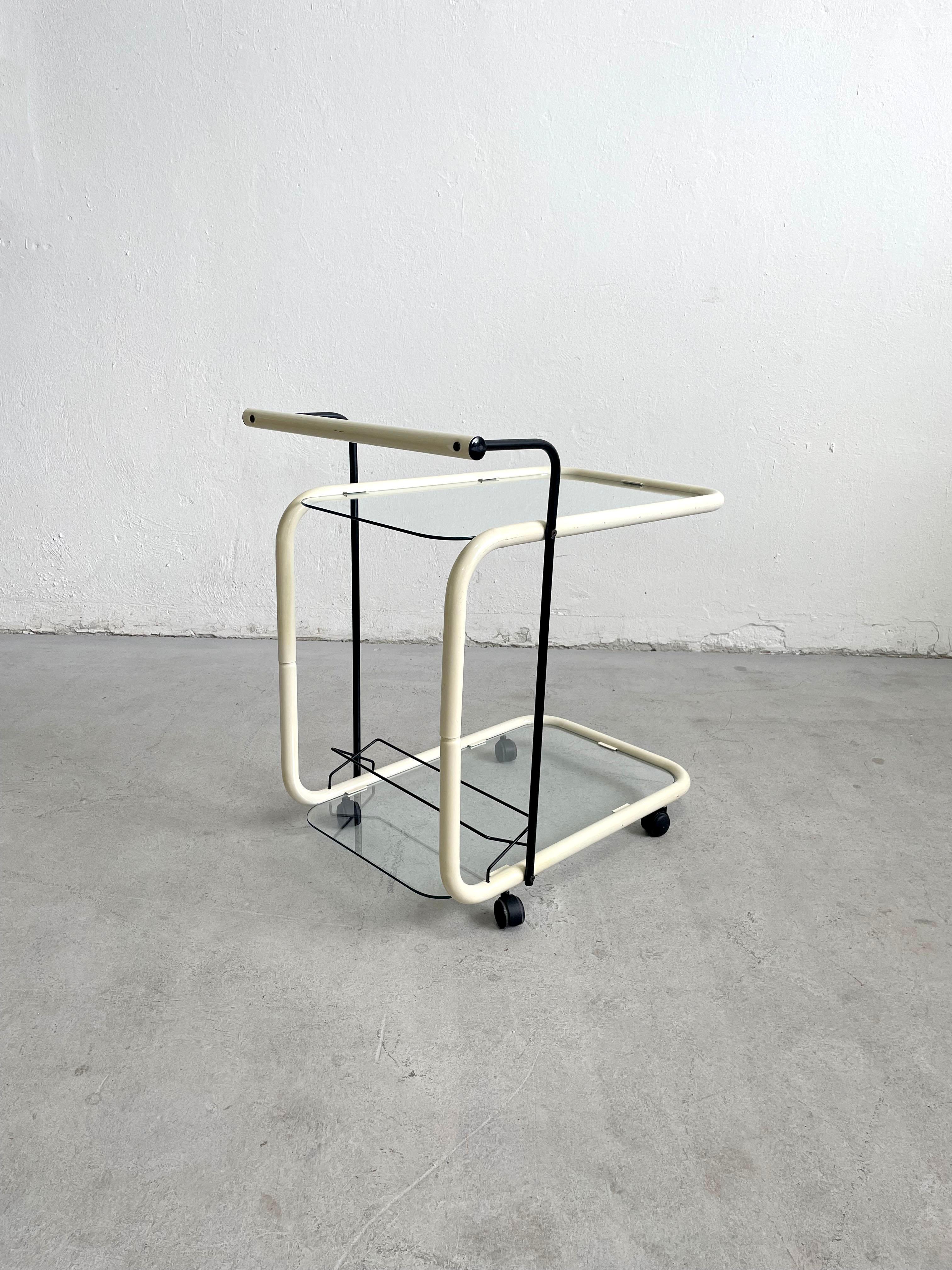 Mid-Century Modern Vintage Italian Modernist Serving Cart Trolley White Metal and Glass, Italy 1970