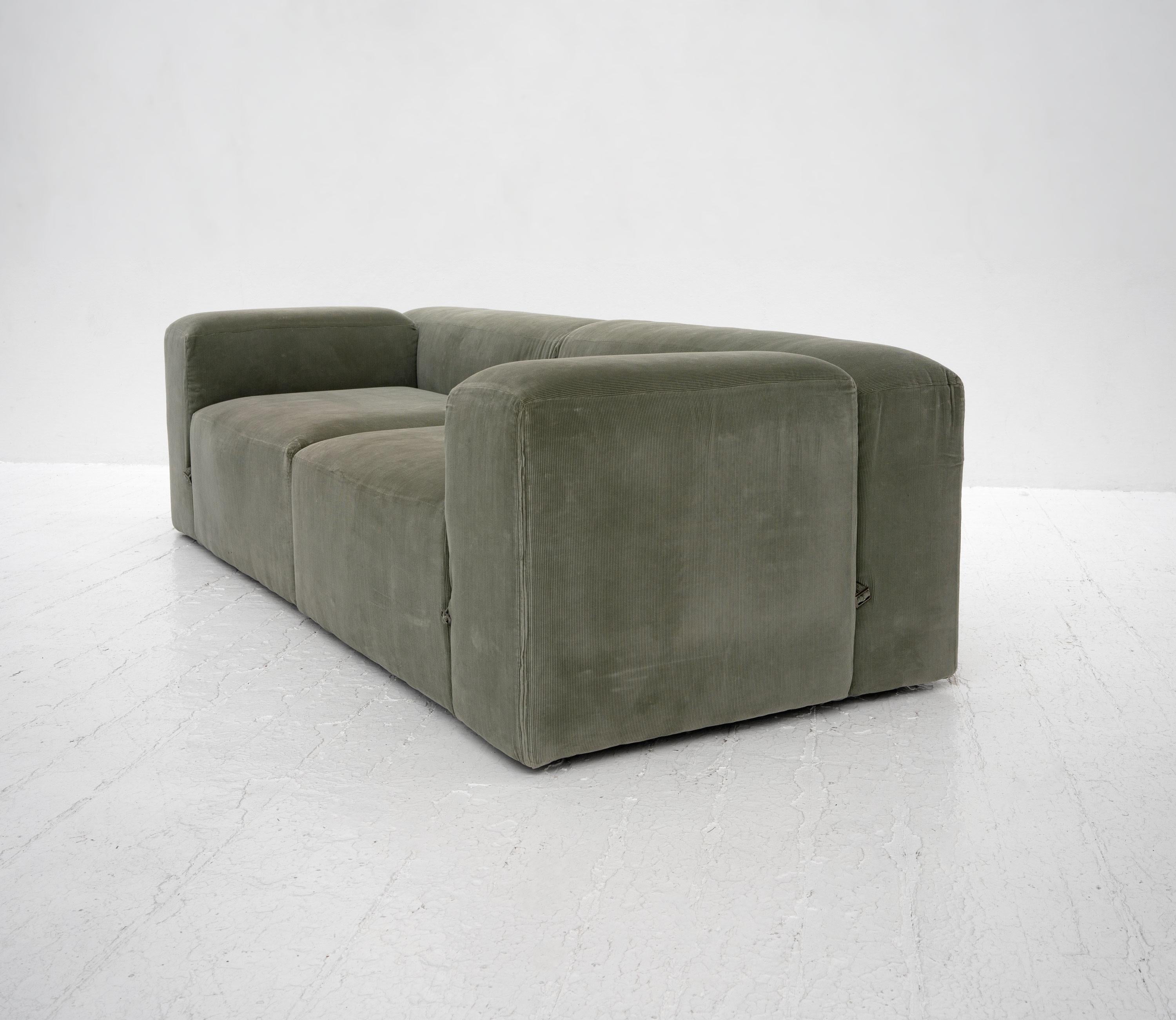 Postmoderne Sofa modulaire italien d'après Mario Bellini en vente