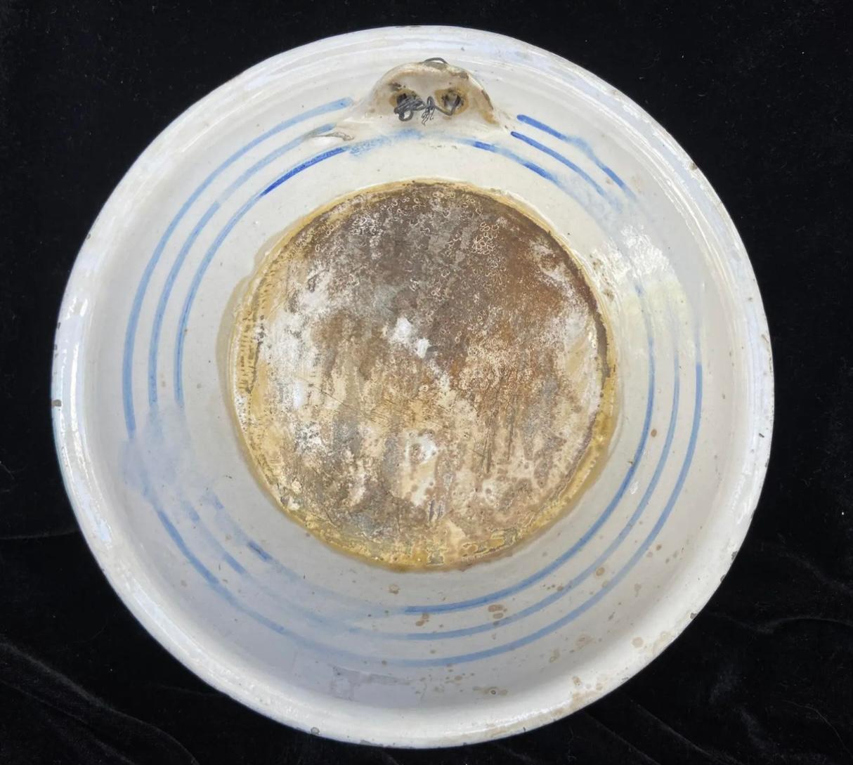 20ième siècle Assiette de présentation italienne vintage en poterie Maiolica Montelupo en vente