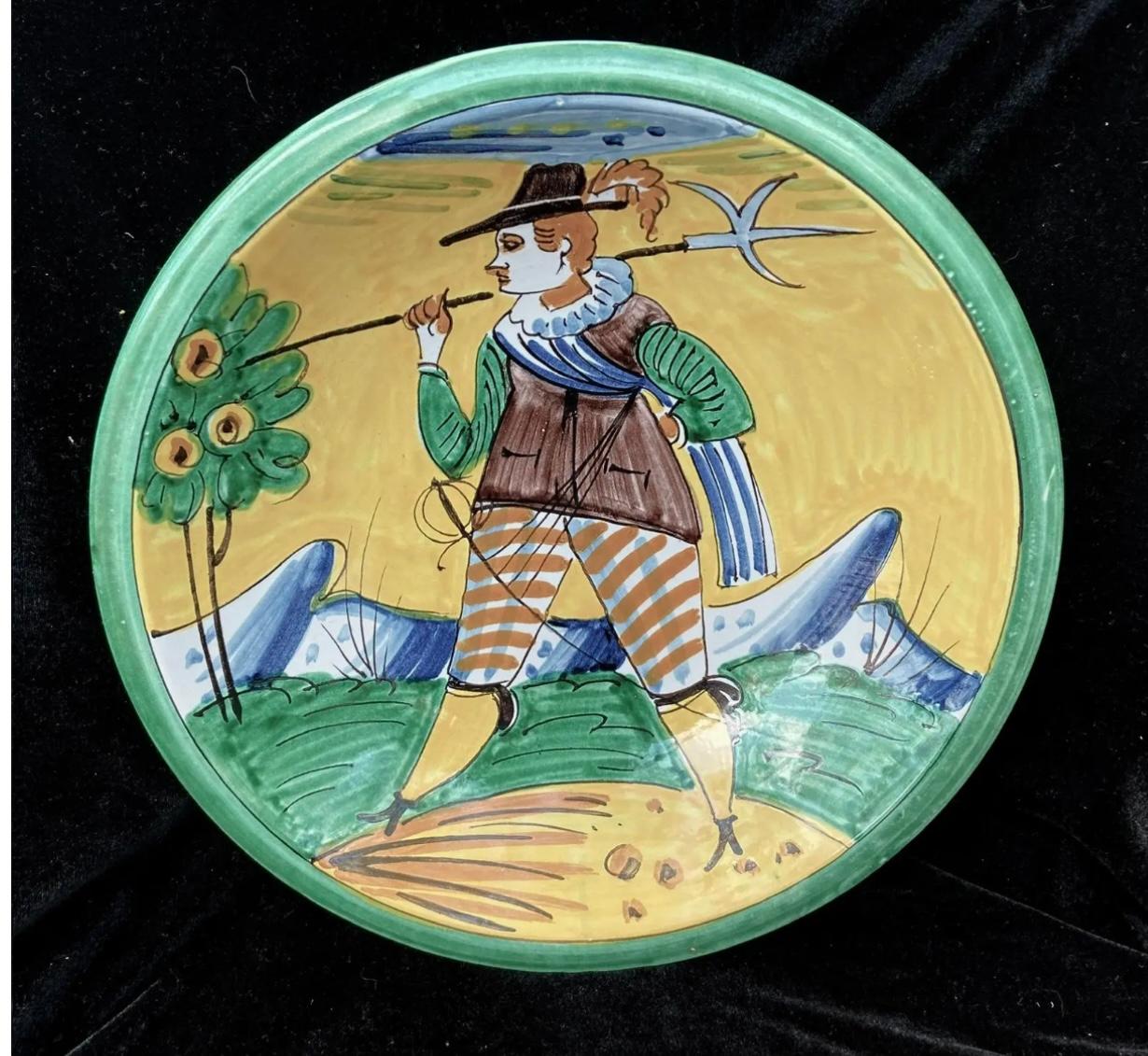 Vintage Italian Montelupo Maiolica Pottery Charger For Sale 1