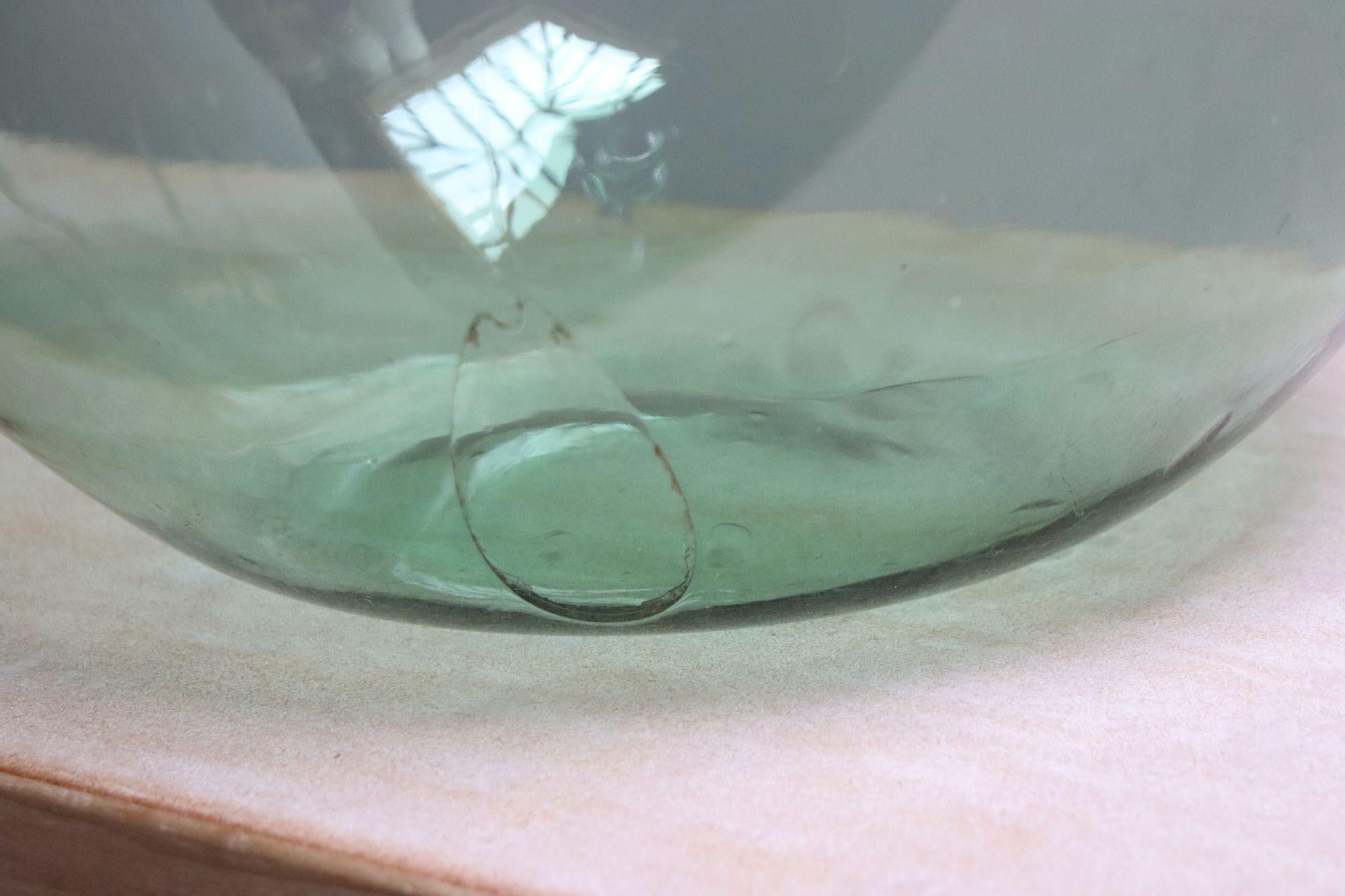 Vintage Italian Mouth Blown Glass Bulbous Demijohn in Seafoam Green For Sale 9