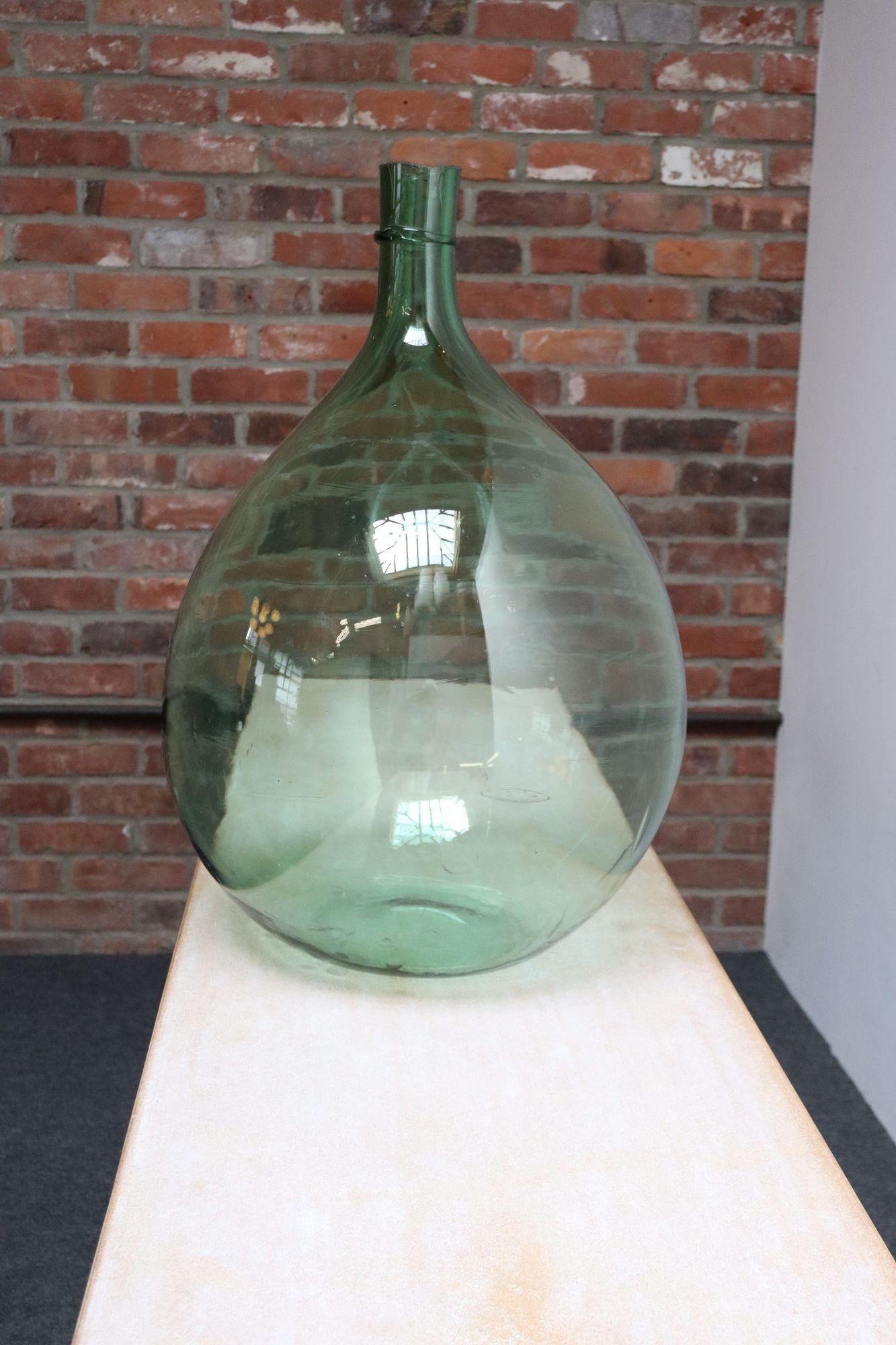Vintage Italian Mouth Blown Glass Bulbous Demijohn in Seafoam Green In Good Condition For Sale In Brooklyn, NY