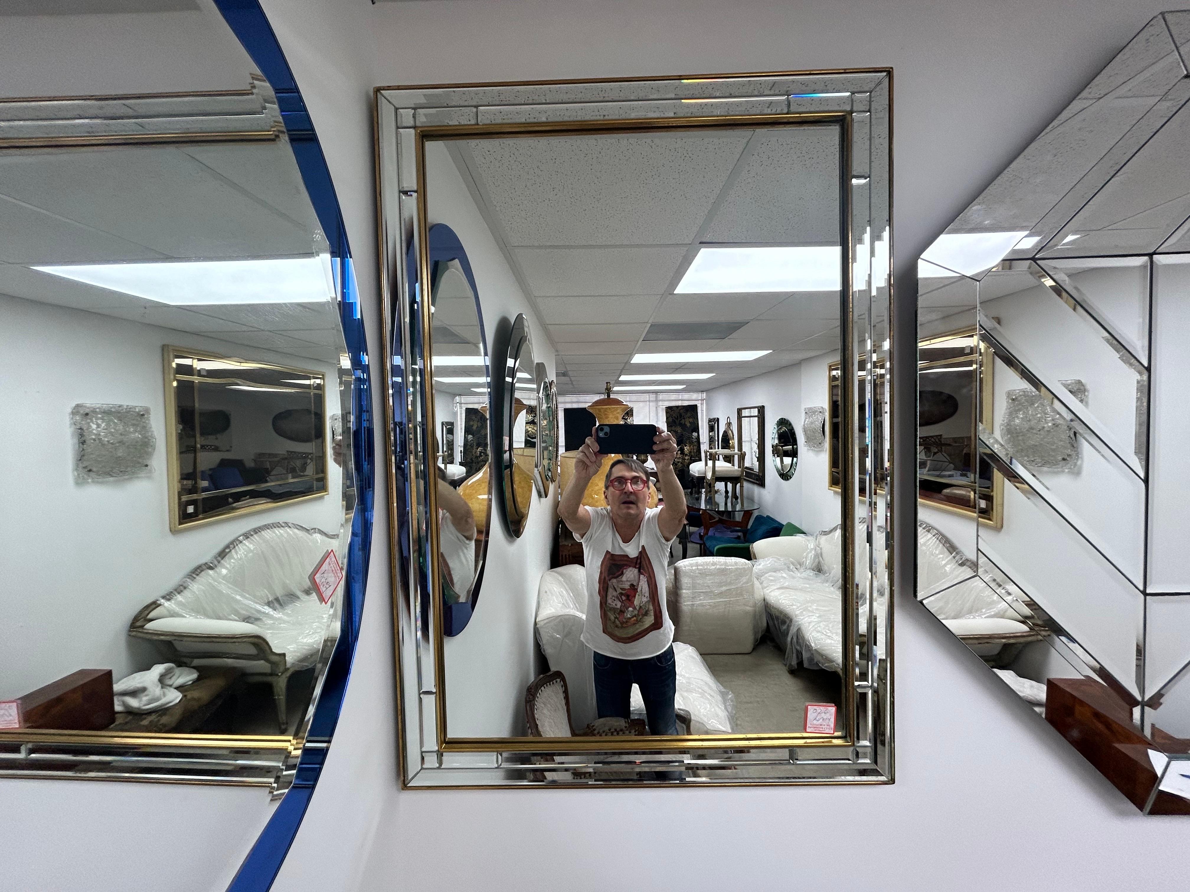 Hollywood Regency Miroir italien vintage multi-biseauté en vente